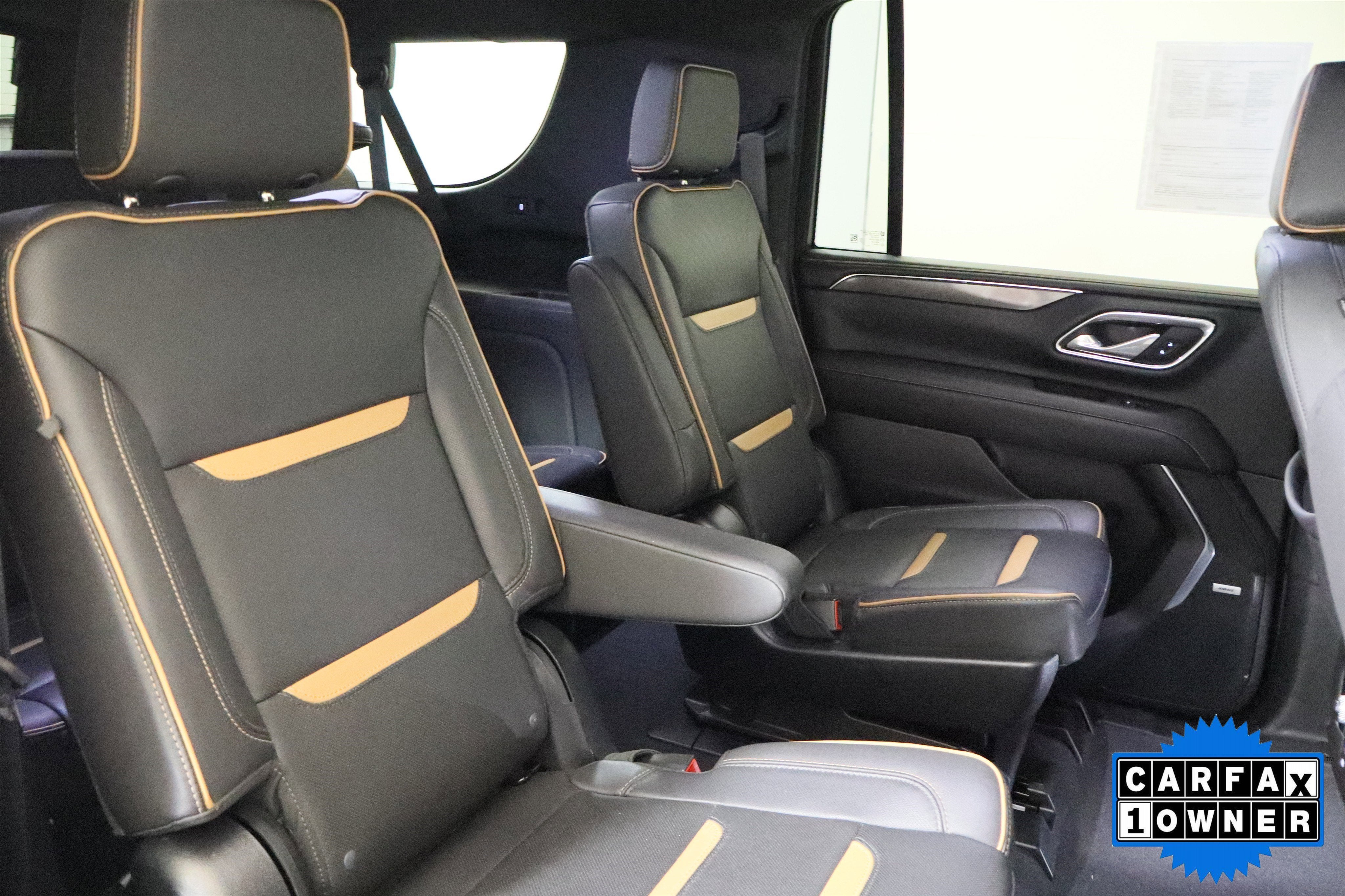 2023 GMC Yukon XL AT4