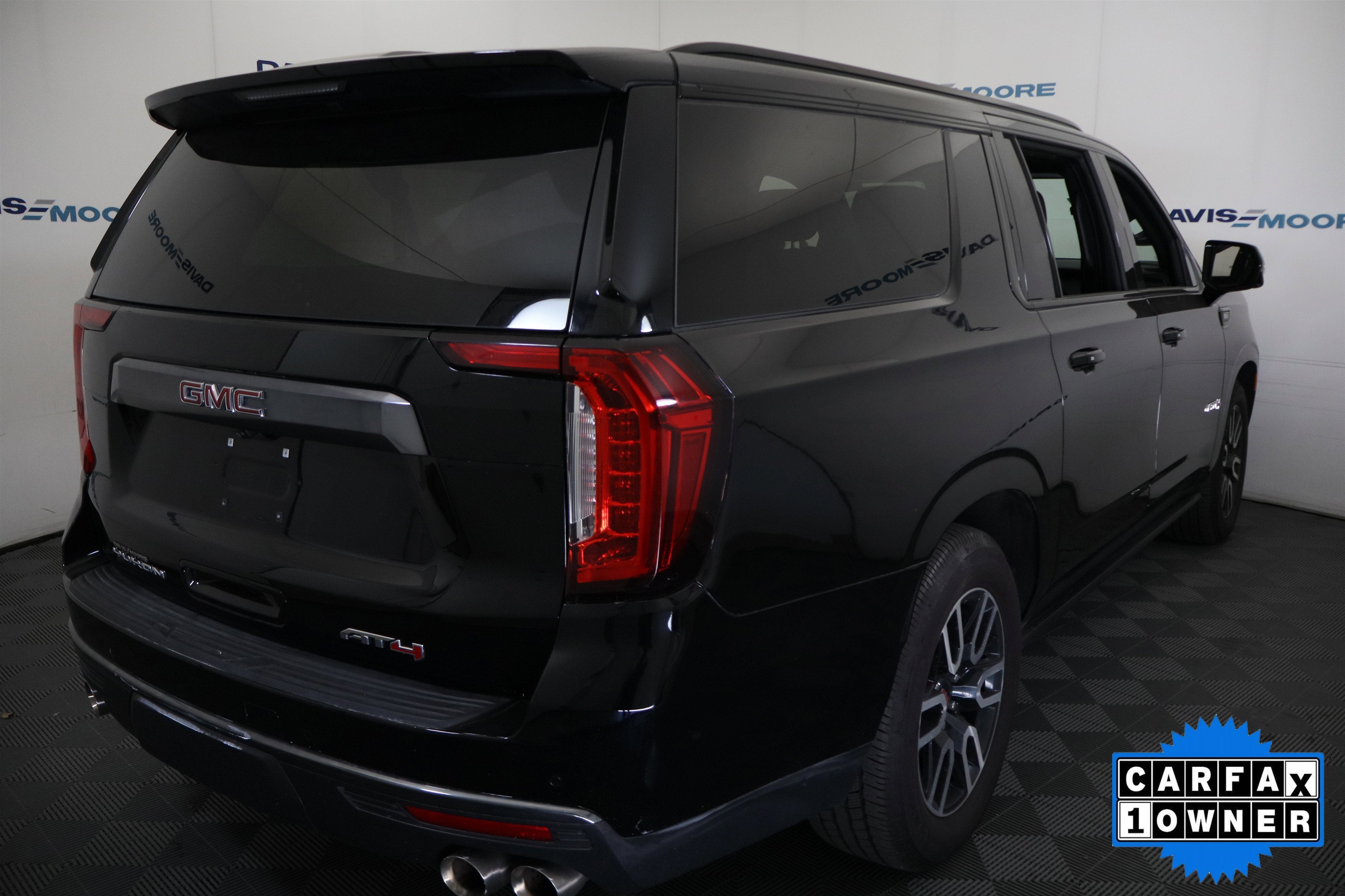 2023 GMC Yukon XL AT4