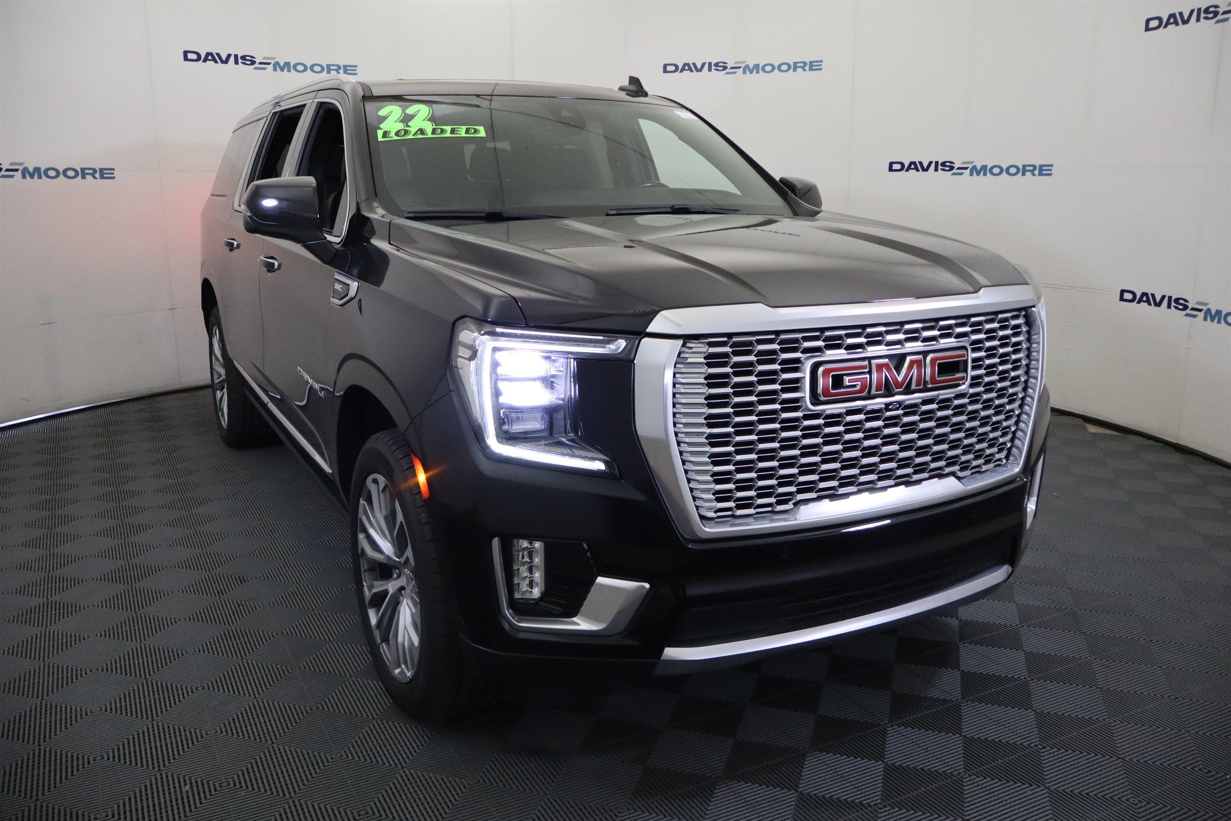2022 GMC Yukon XL Denali