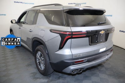 2024 Chevrolet Traverse LT