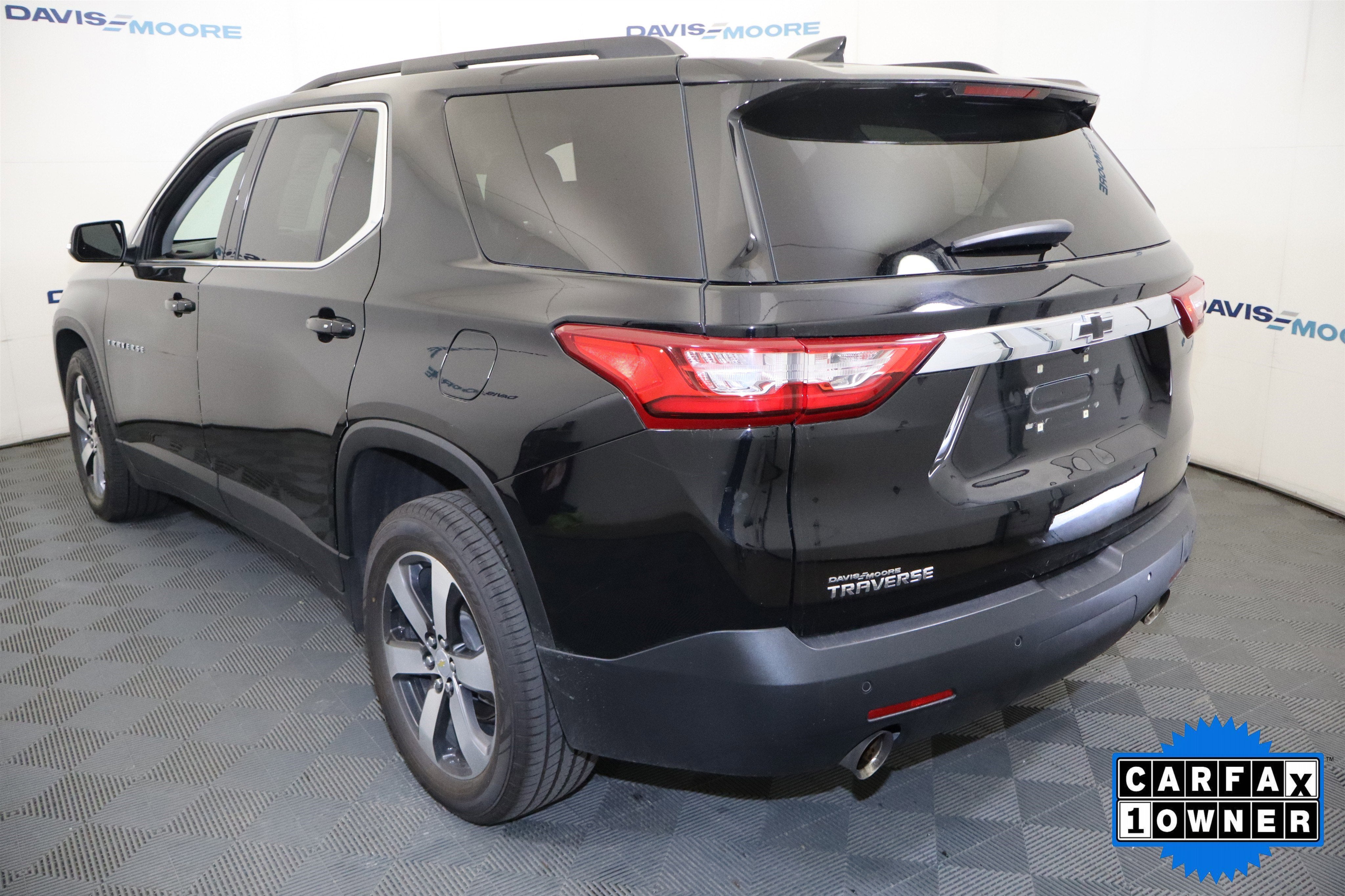 2021 Chevrolet Traverse LT Cloth