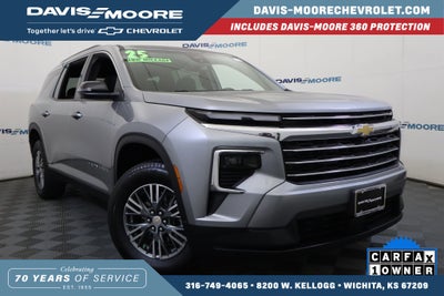 2025 Chevrolet Traverse LT