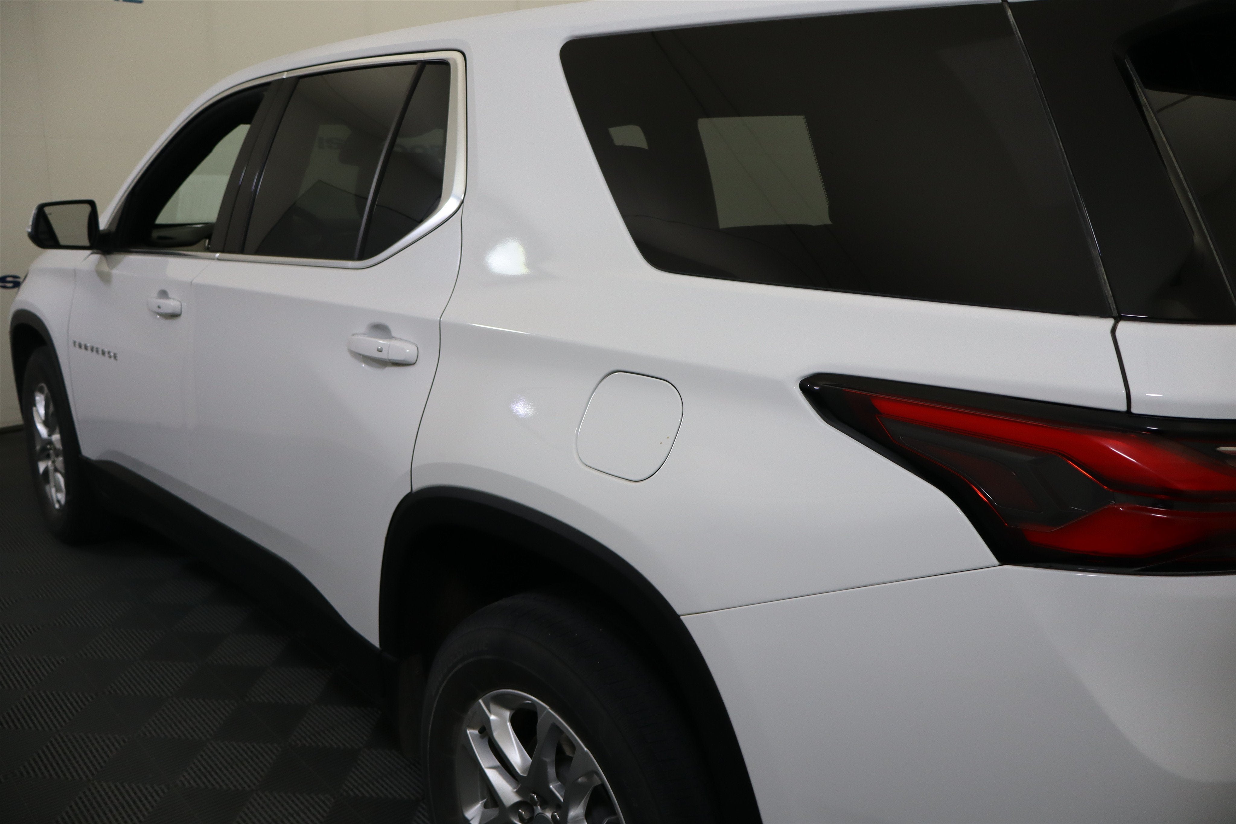 2023 Chevrolet Traverse 1FL