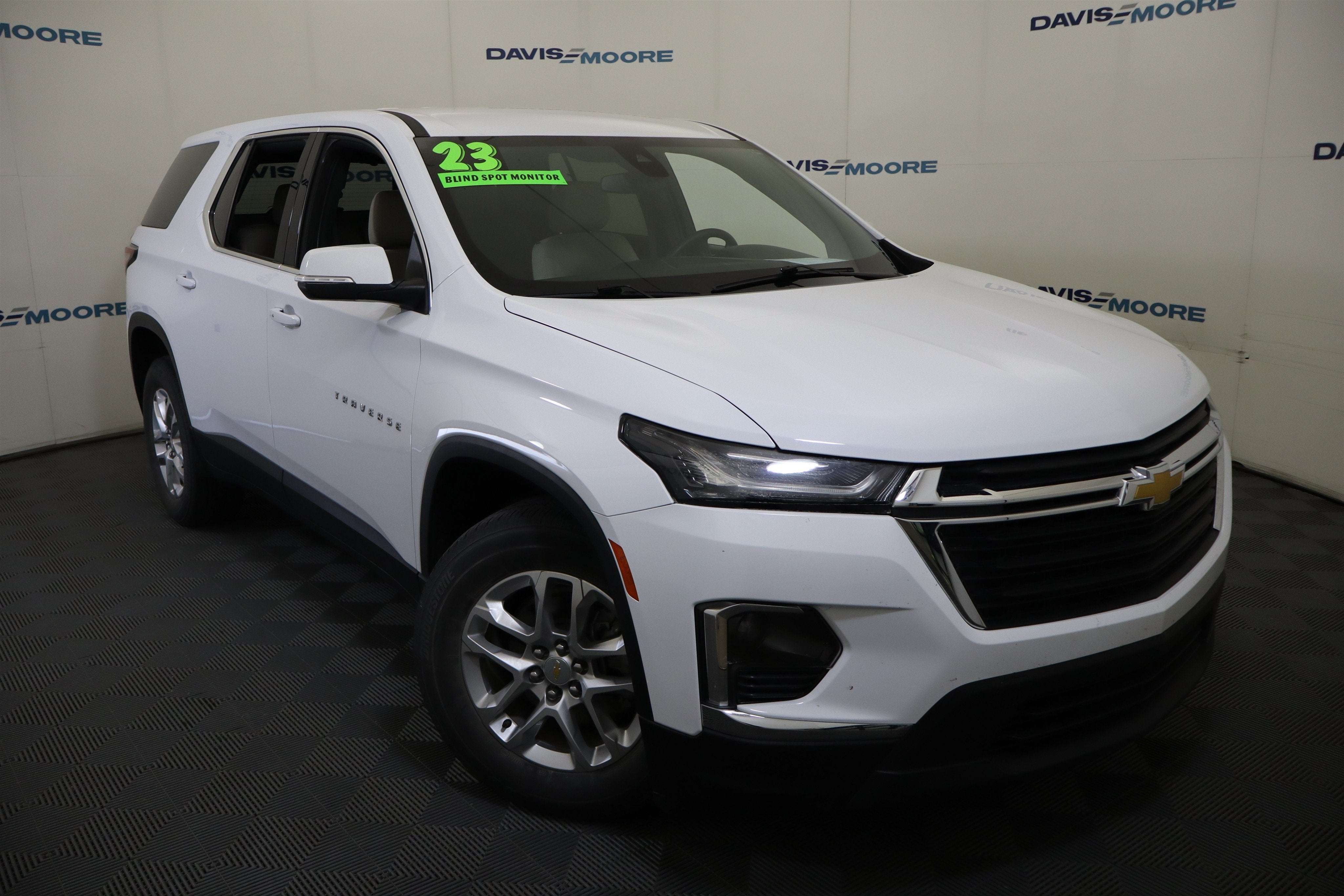 2023 Chevrolet Traverse 1FL