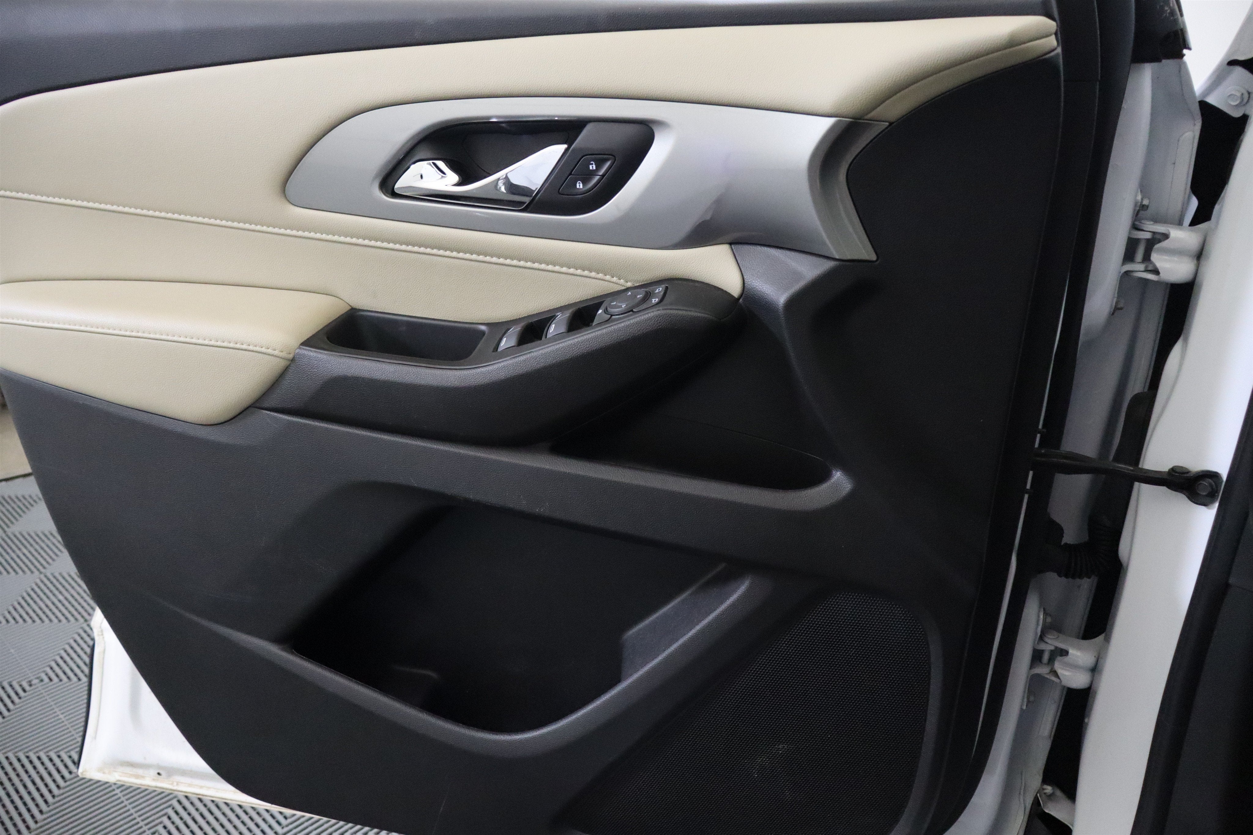 2023 Chevrolet Traverse 1FL