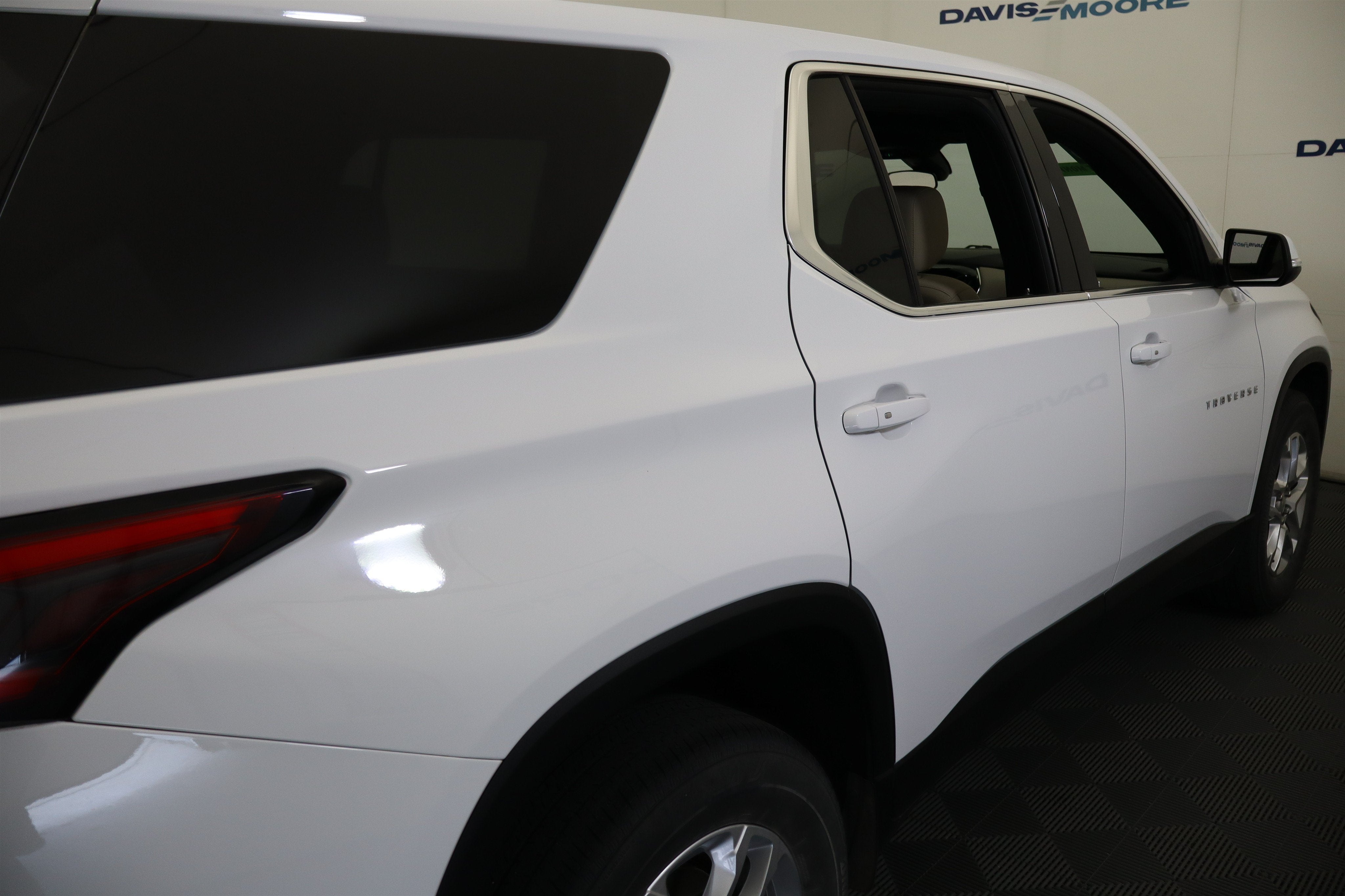 2023 Chevrolet Traverse 1FL