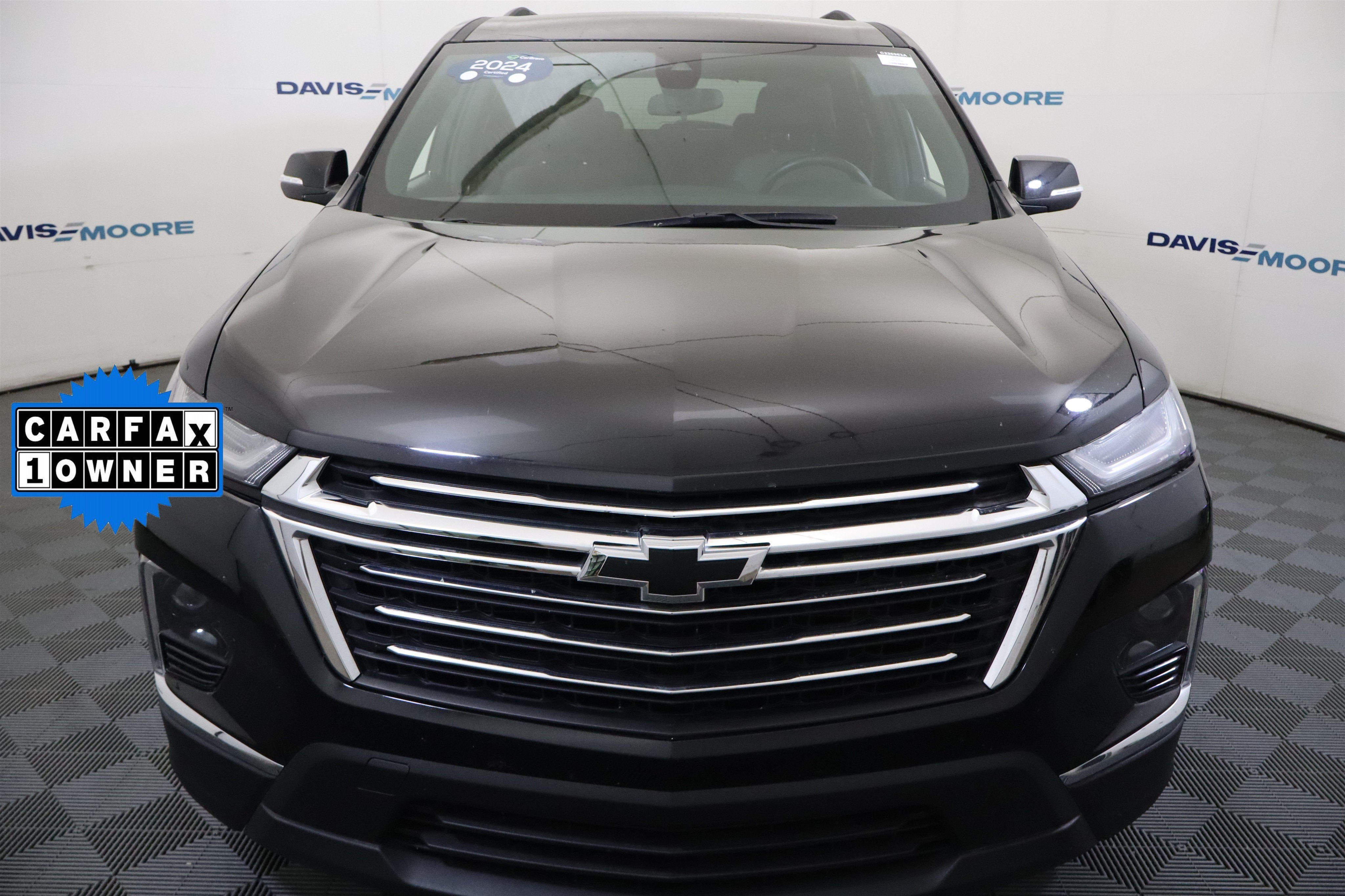 2024 Chevrolet Traverse Limited LT Cloth