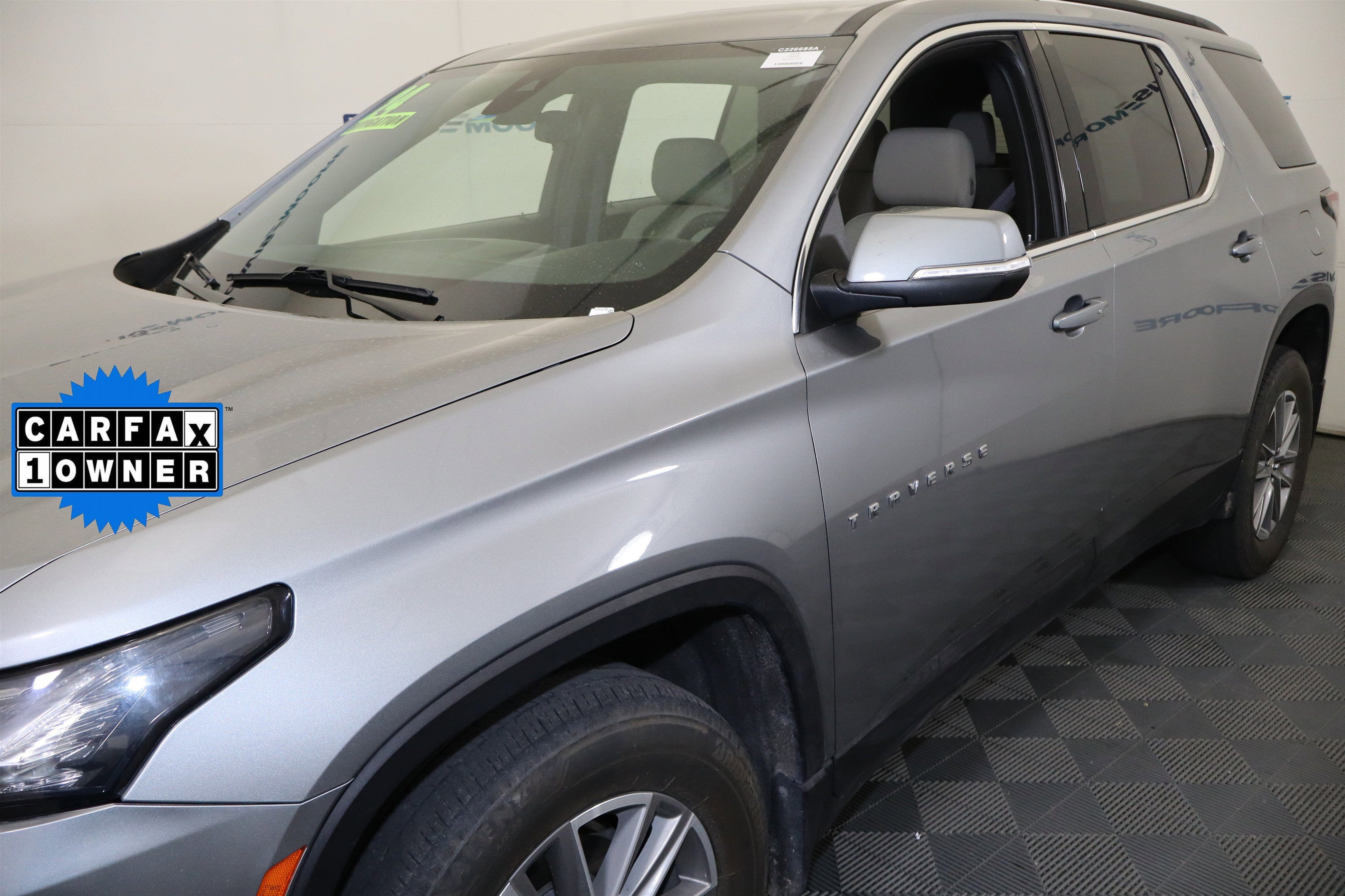 2024 Chevrolet Traverse Limited LT Cloth