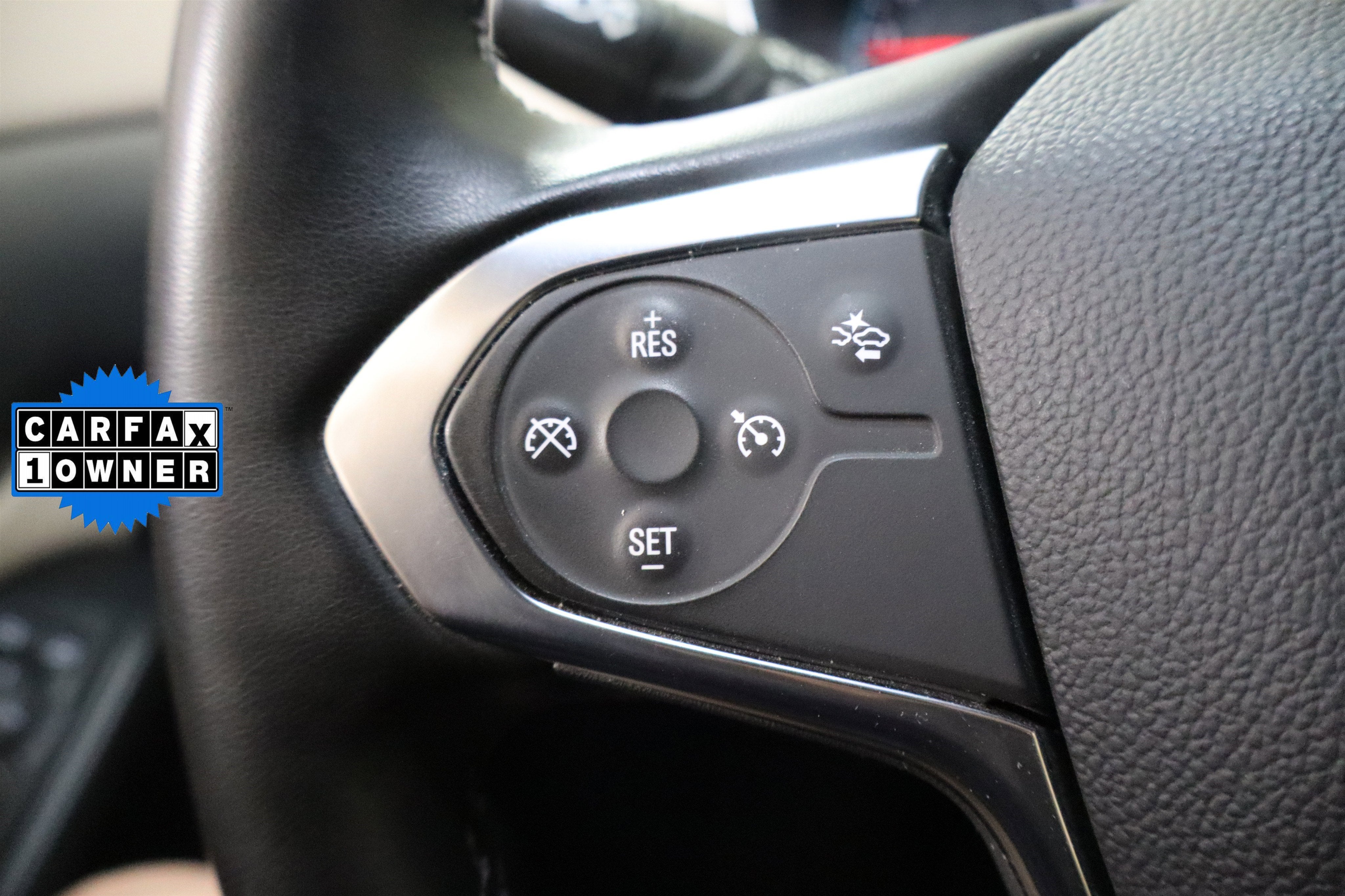 2024 Chevrolet Traverse Limited LT Cloth