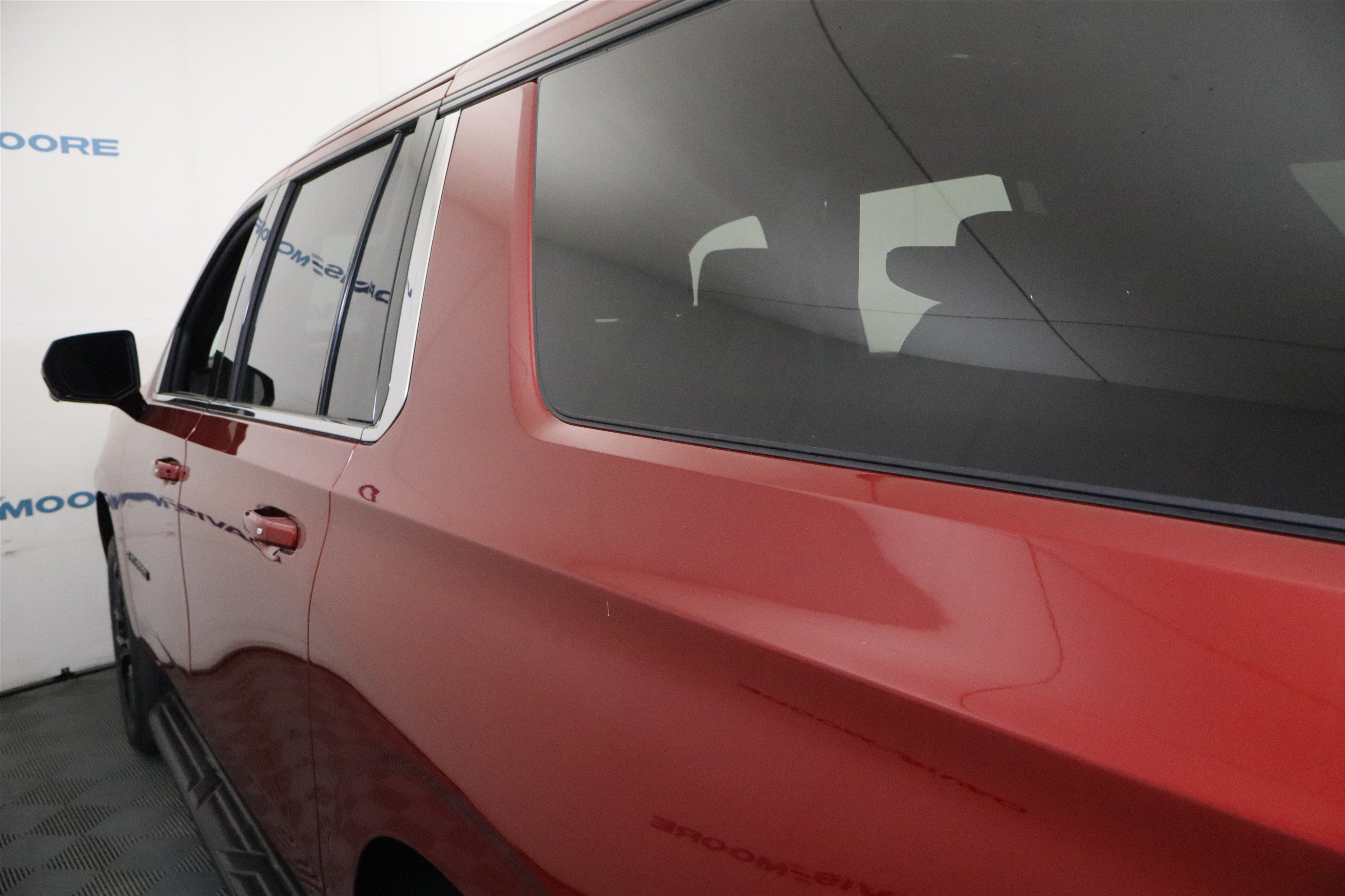 2027 Chevrolet Suburban LT