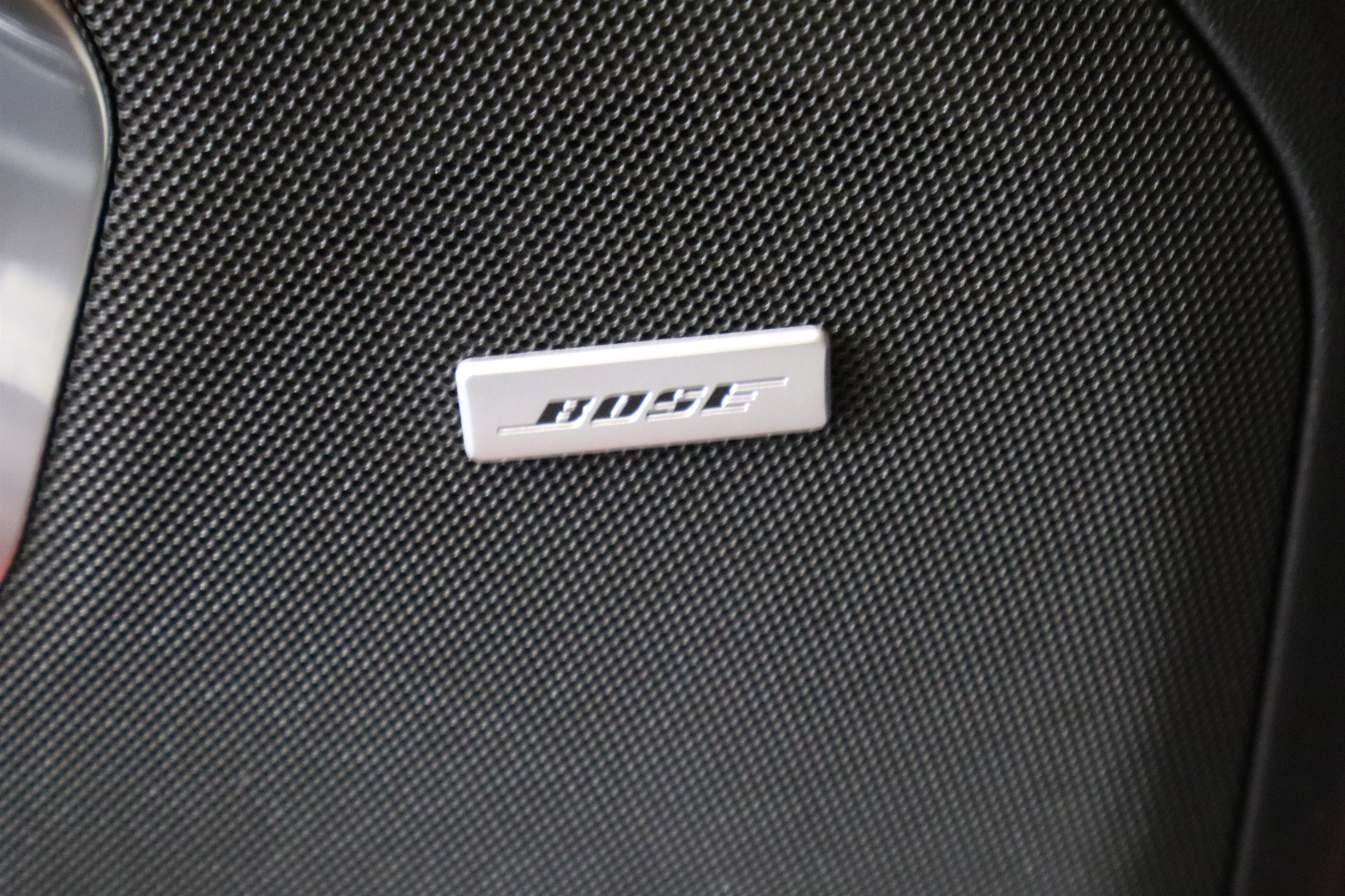 2027 Chevrolet Suburban LT