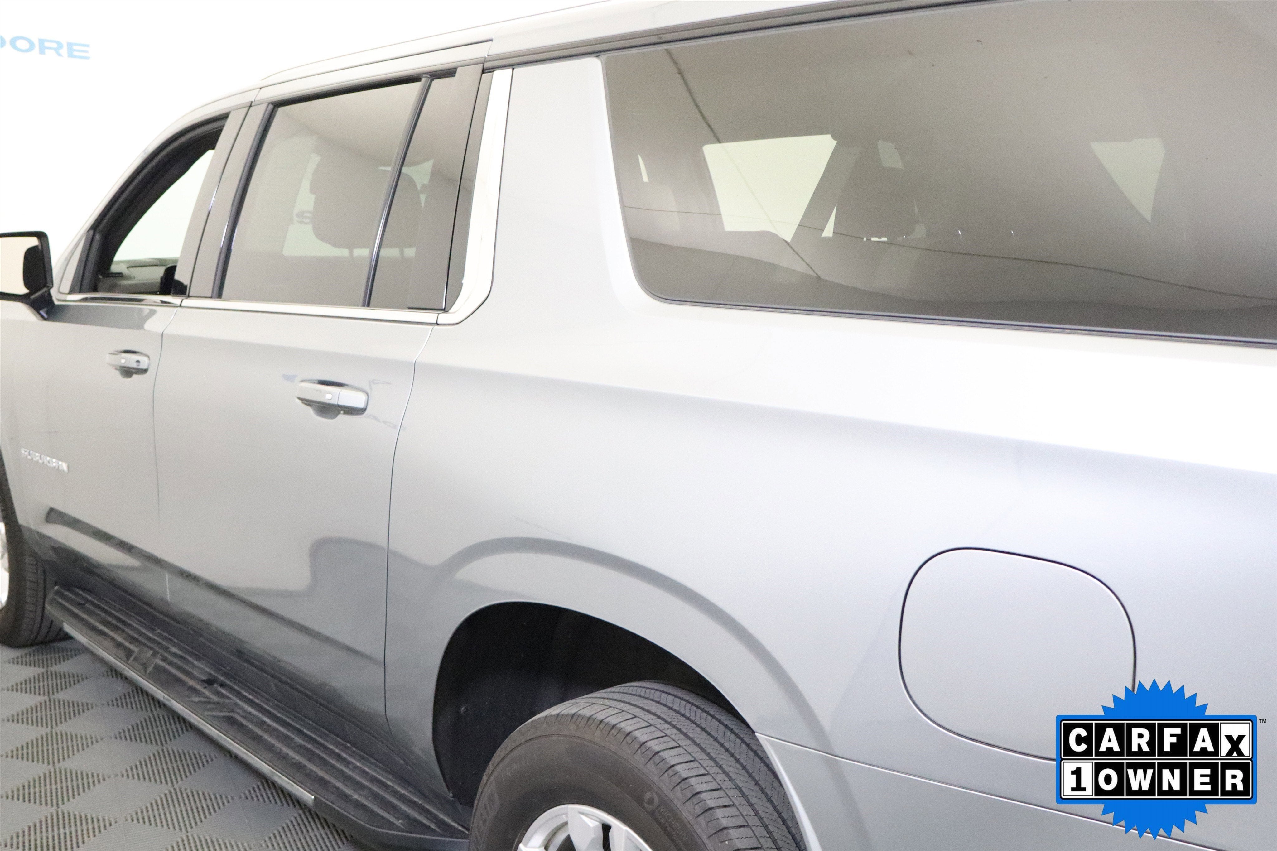 2025 Chevrolet Suburban LT