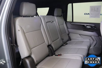 2025 Chevrolet Suburban LT