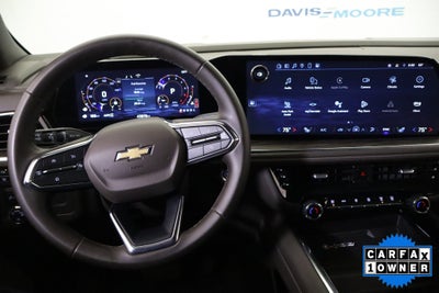 2025 Chevrolet Suburban LT