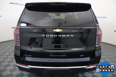 2025 Chevrolet Suburban LT