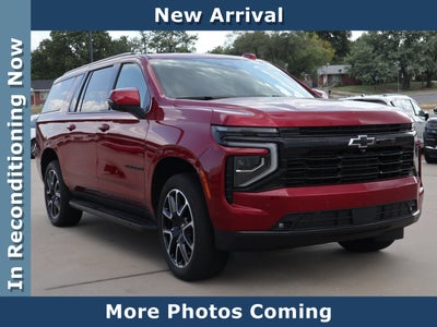 2025 Chevrolet Suburban RST