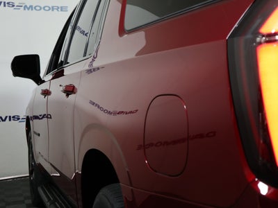 2025 Chevrolet Suburban RST