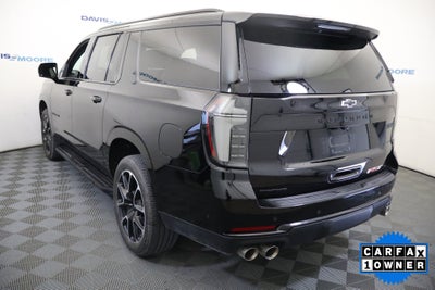 2025 Chevrolet Suburban RST