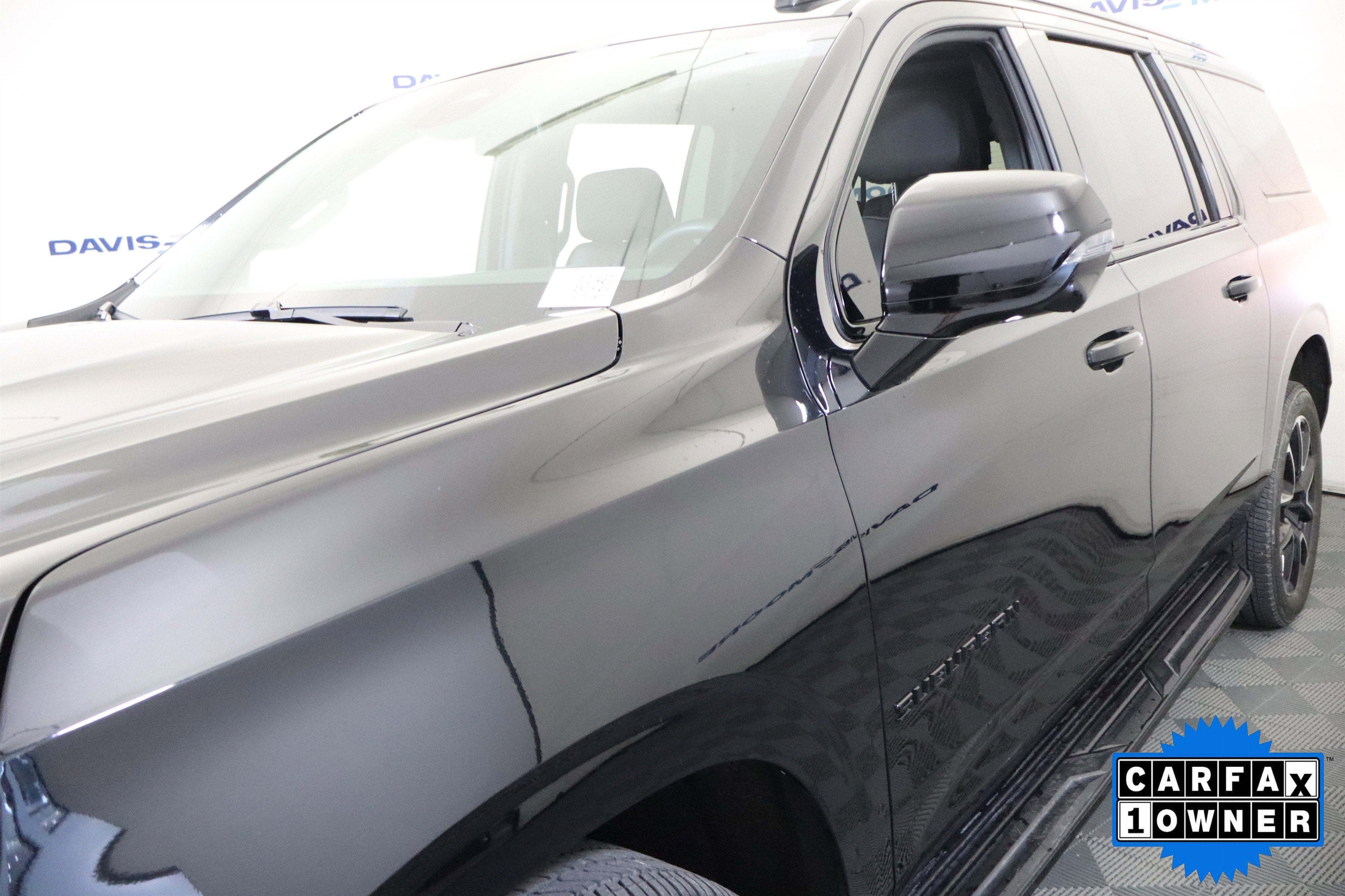 2025 Chevrolet Suburban RST