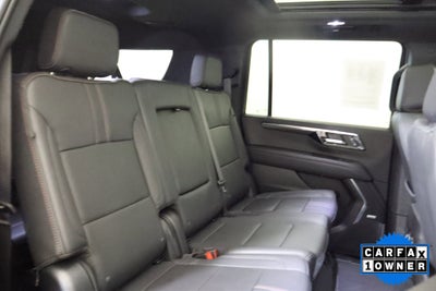 2025 Chevrolet Suburban RST