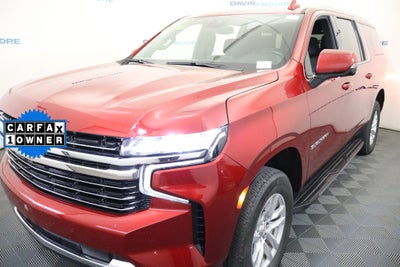 2023 Chevrolet Suburban LT