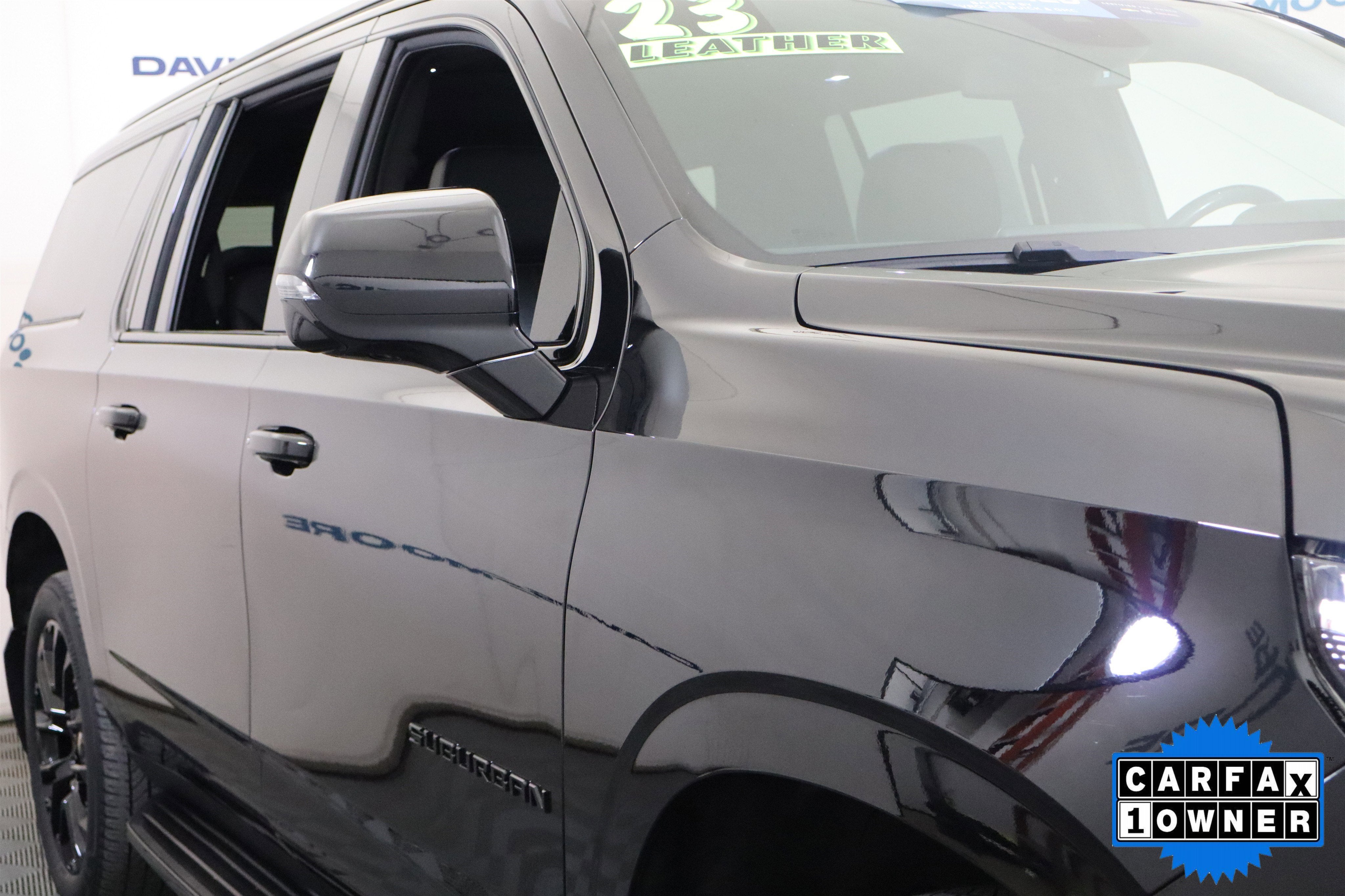 2023 Chevrolet Suburban RST