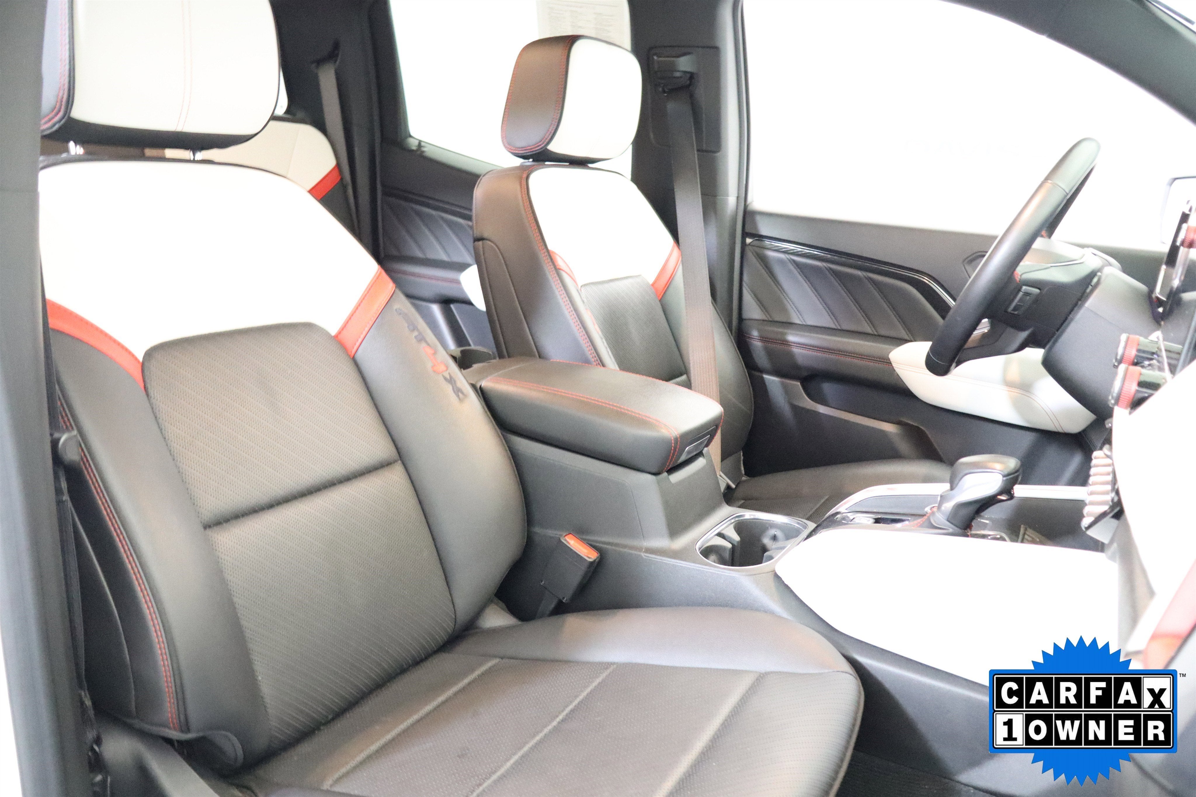 2023 GMC Canyon AT4X