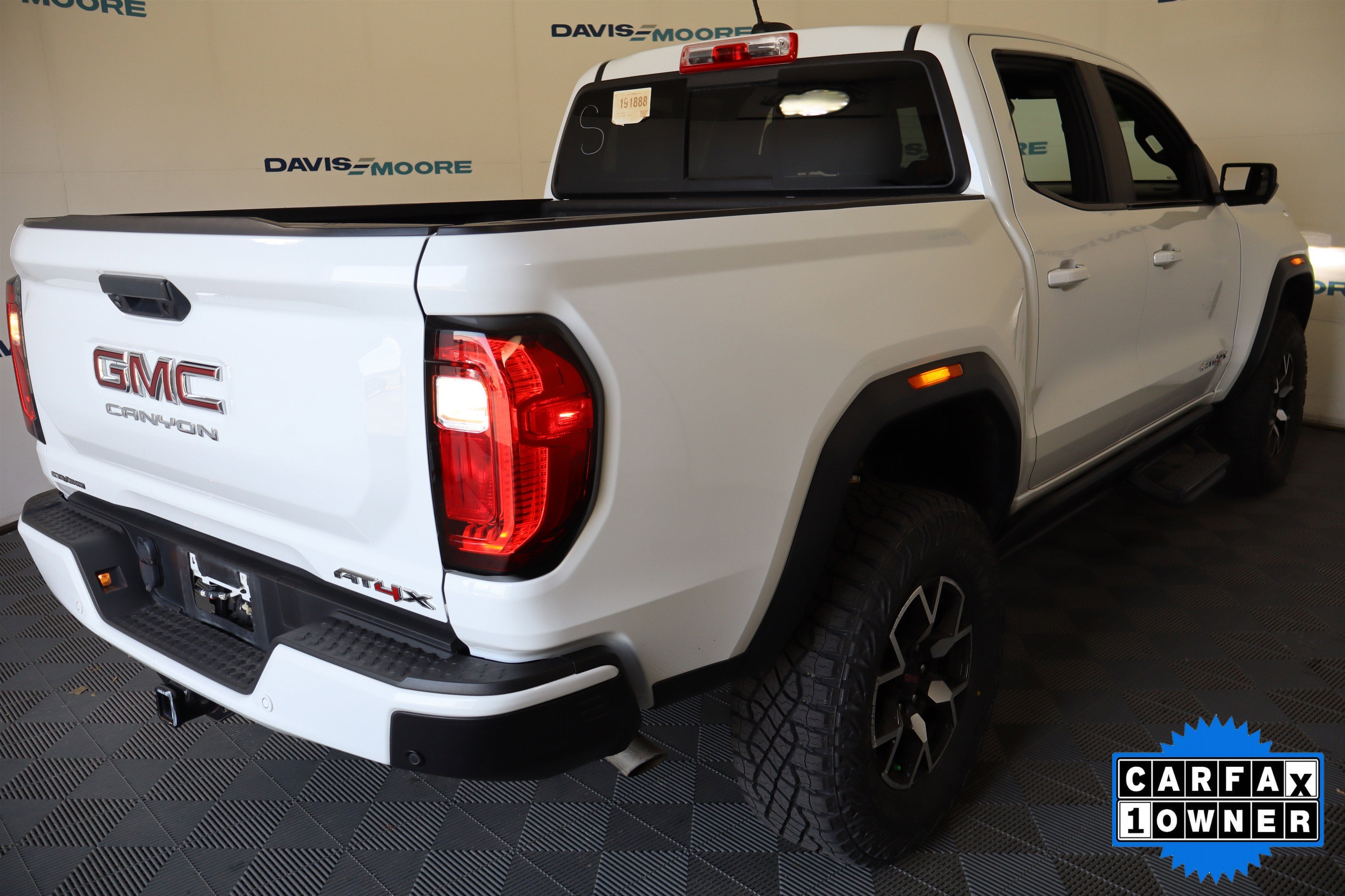 2023 GMC Canyon AT4X