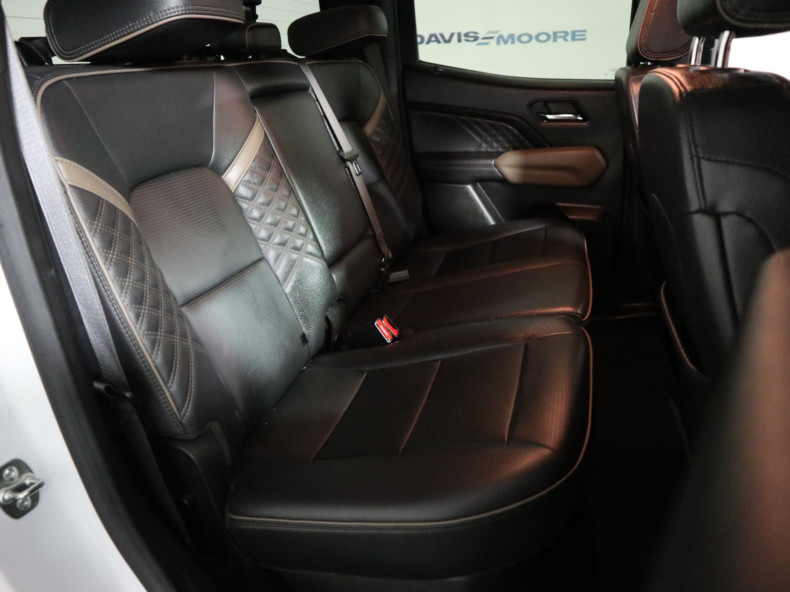2024 GMC Canyon Denali
