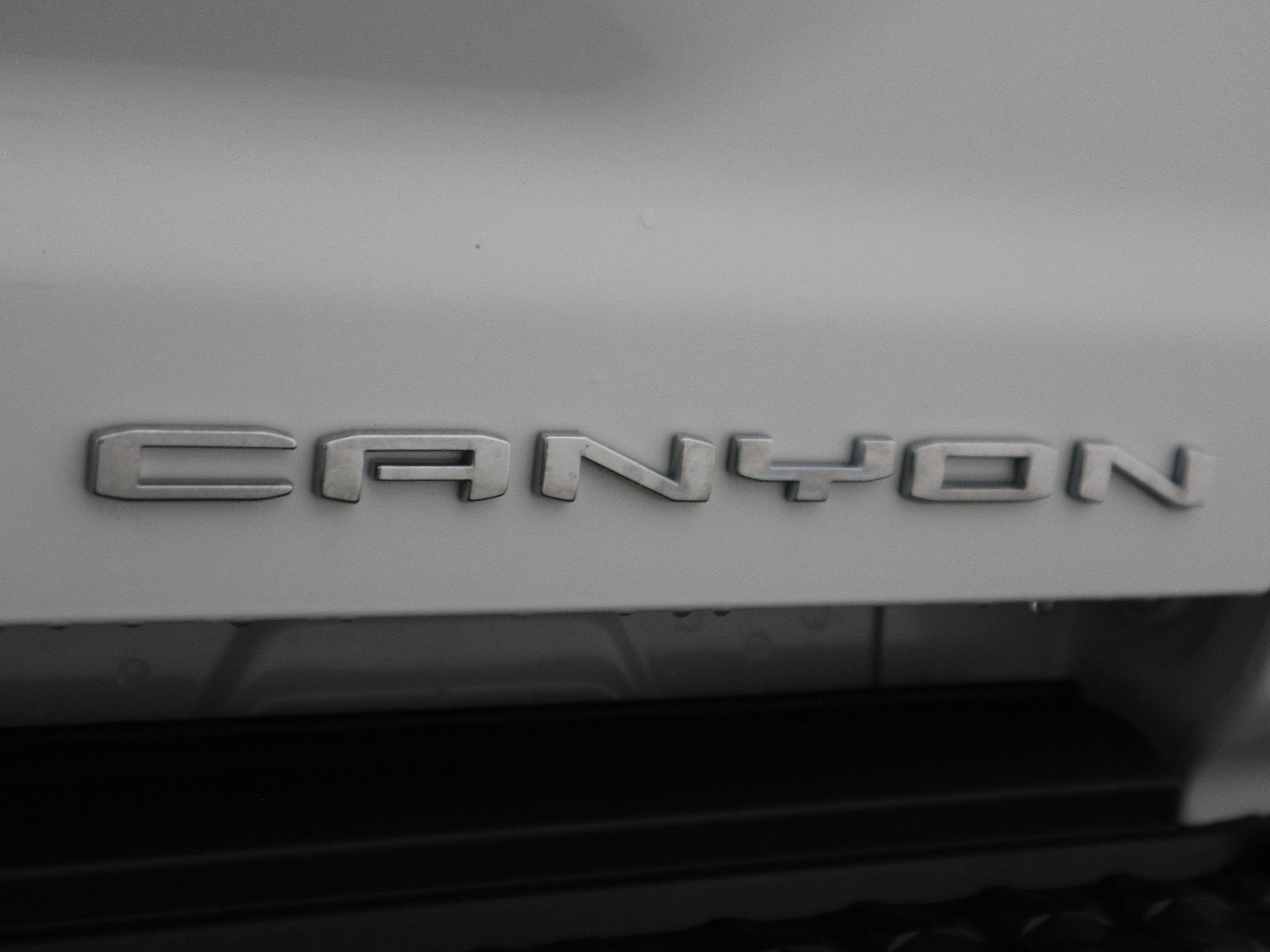 2024 GMC Canyon Denali