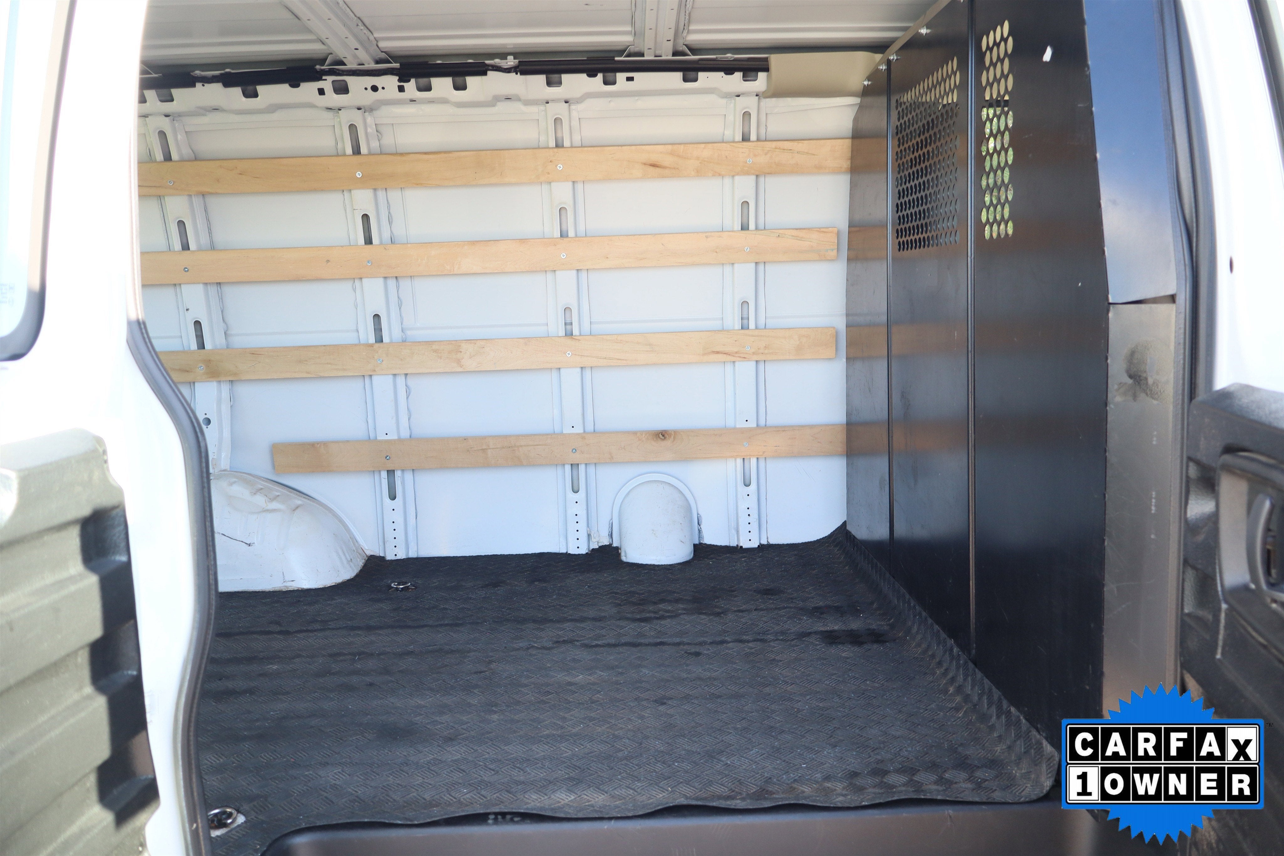 2024 GMC Savana Cargo 2500 Work Van