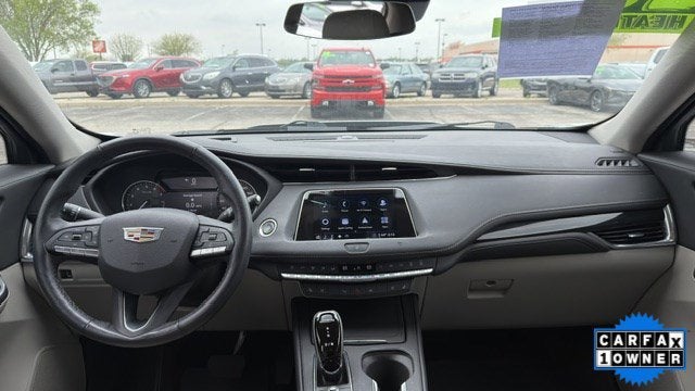 2020 Cadillac XT4 FWD Premium Luxury