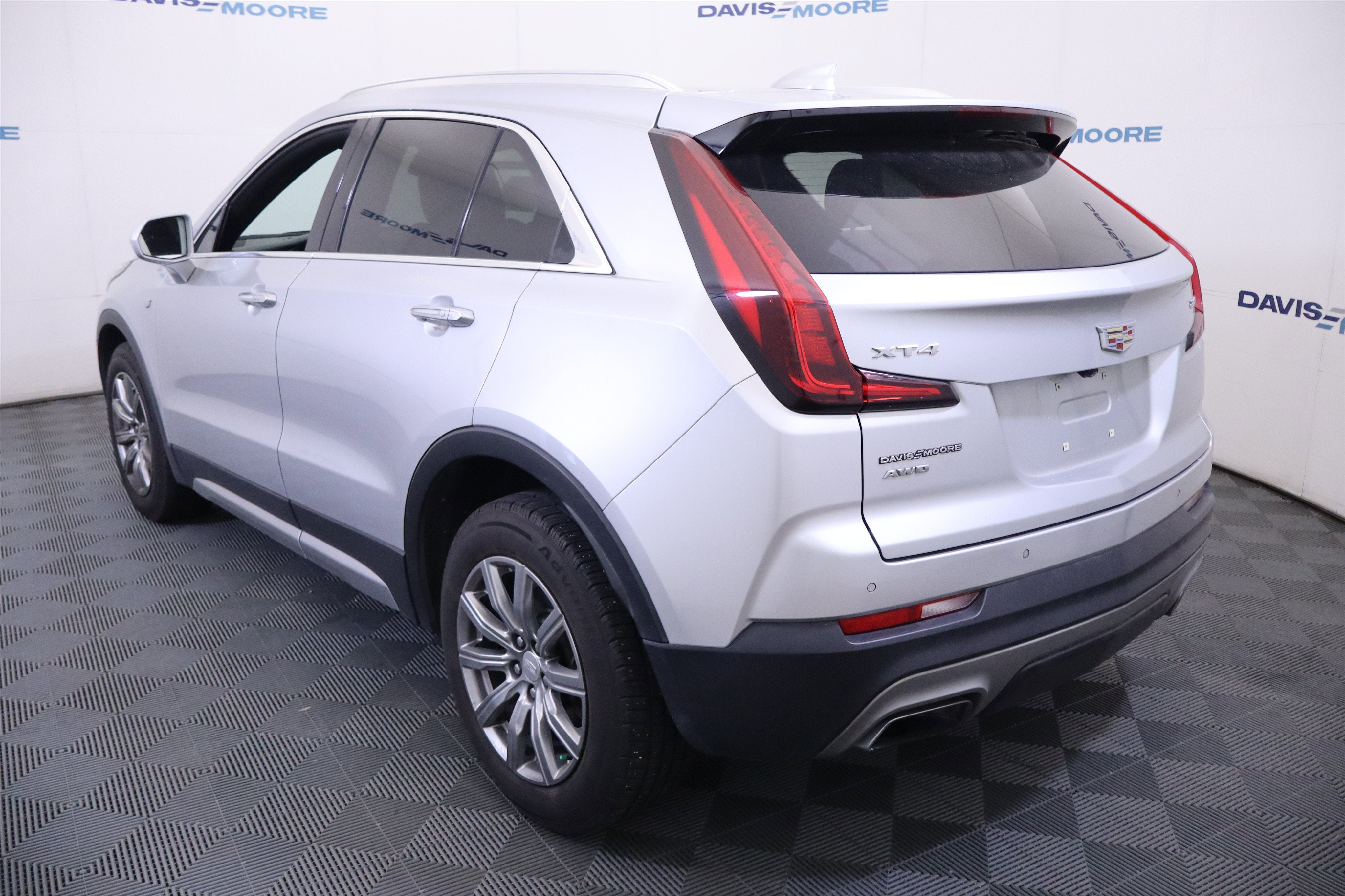 2019 Cadillac XT4 AWD Premium Luxury