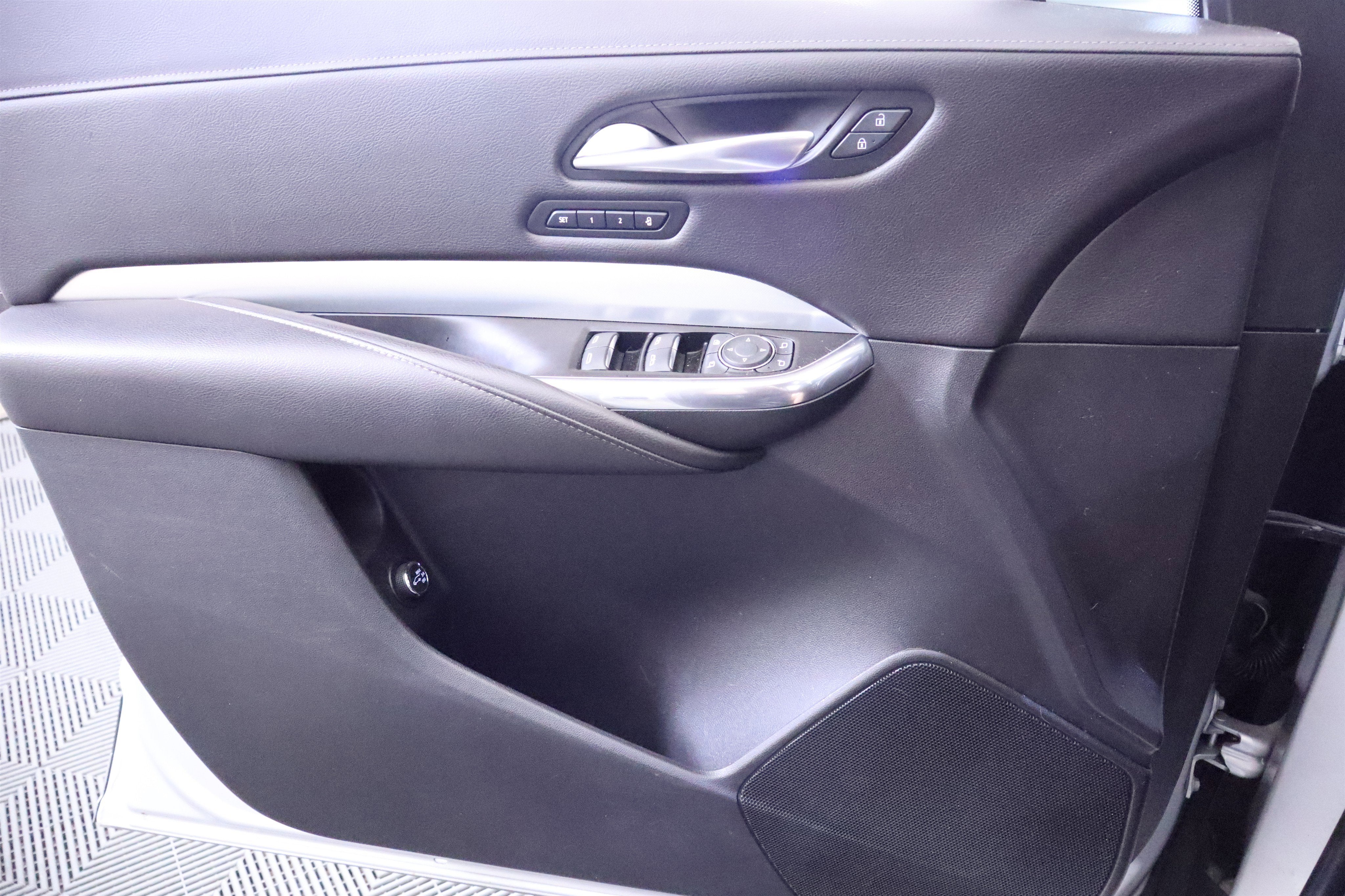 2019 Cadillac XT4 AWD Premium Luxury