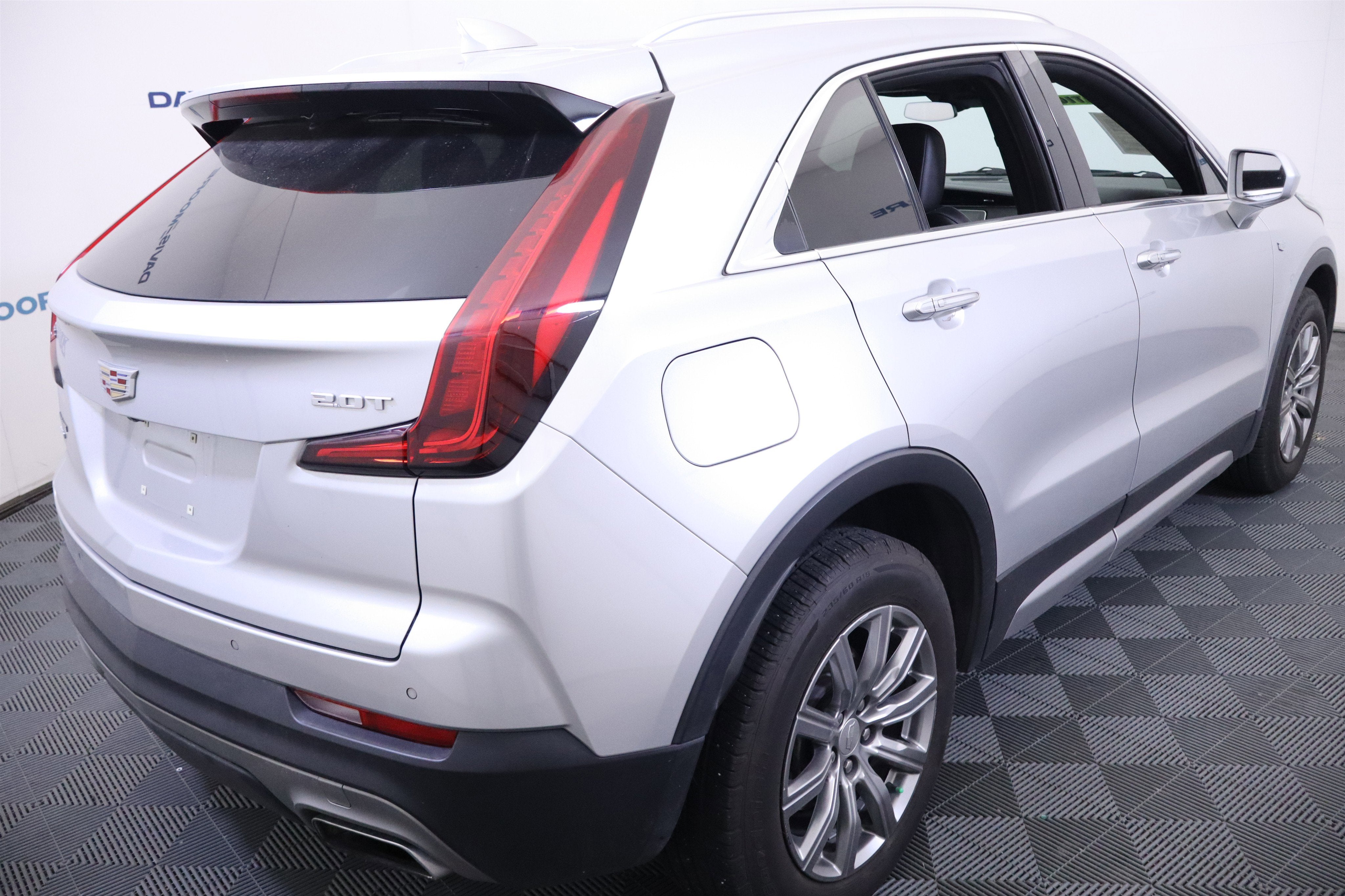 2019 Cadillac XT4 AWD Premium Luxury