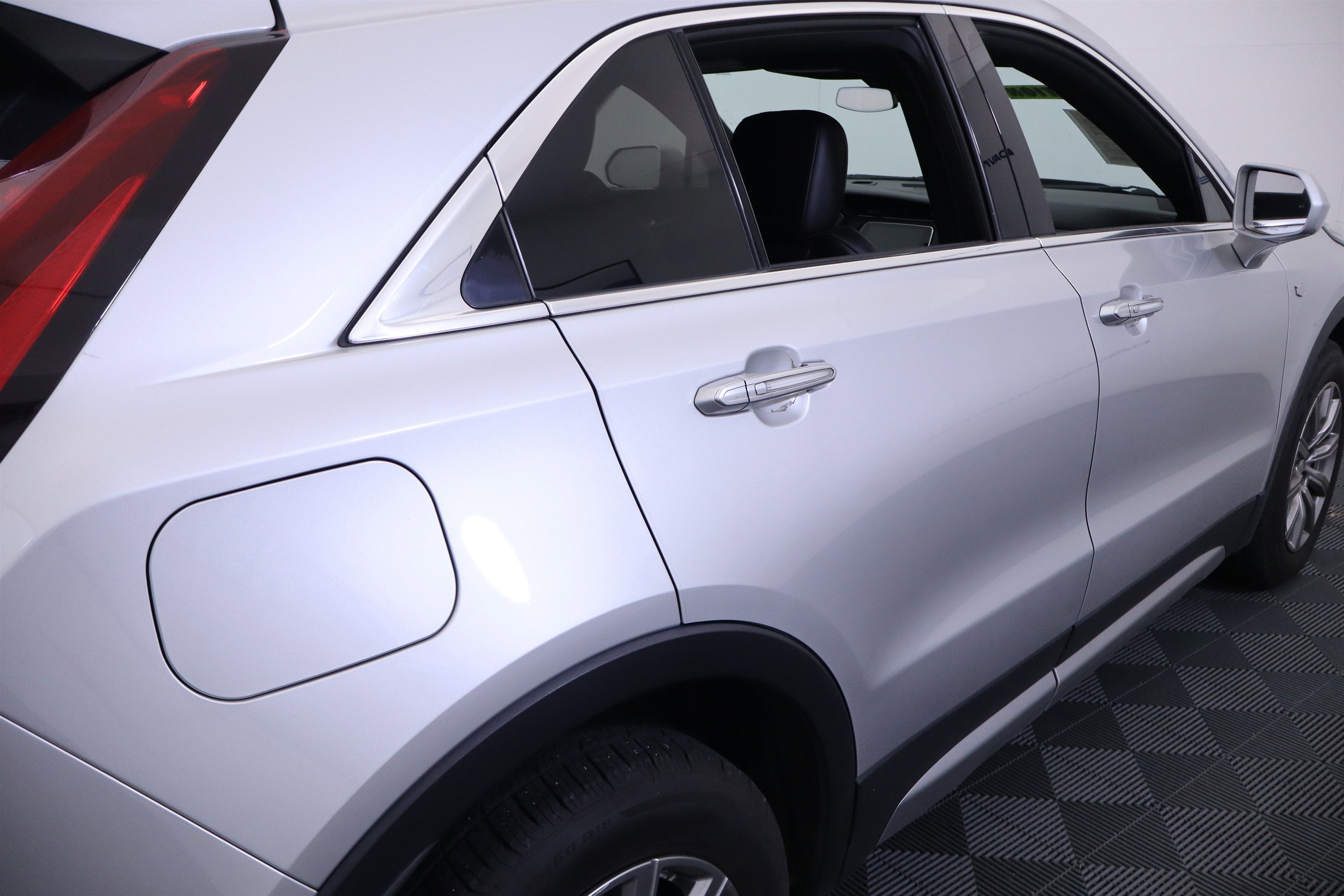 2019 Cadillac XT4 AWD Premium Luxury