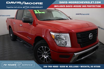 2021 Nissan TITAN Crew Cab SV 4x4