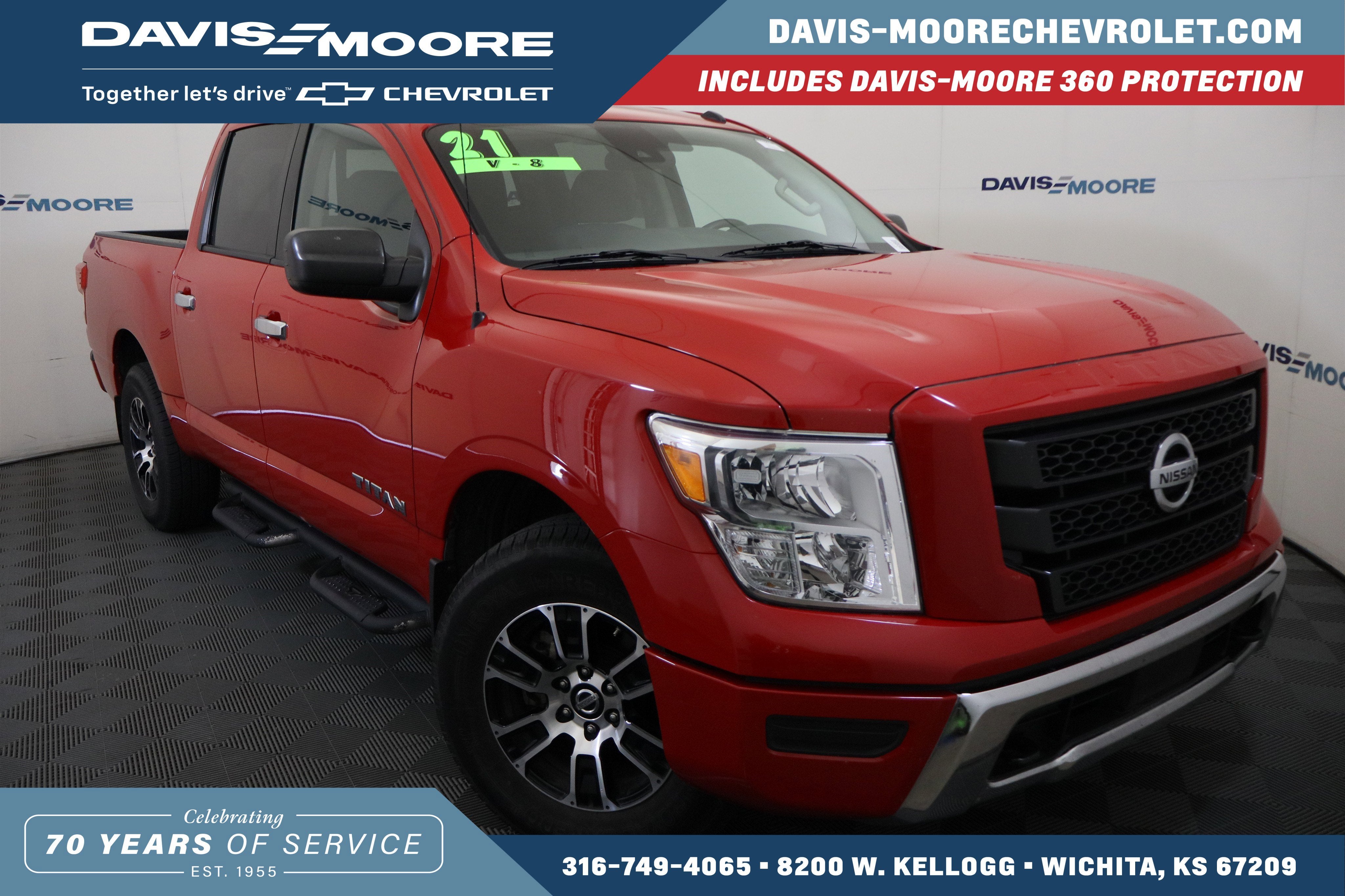 2021 Nissan TITAN Crew Cab SV 4x4