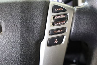 2021 Nissan TITAN Crew Cab SV 4x4