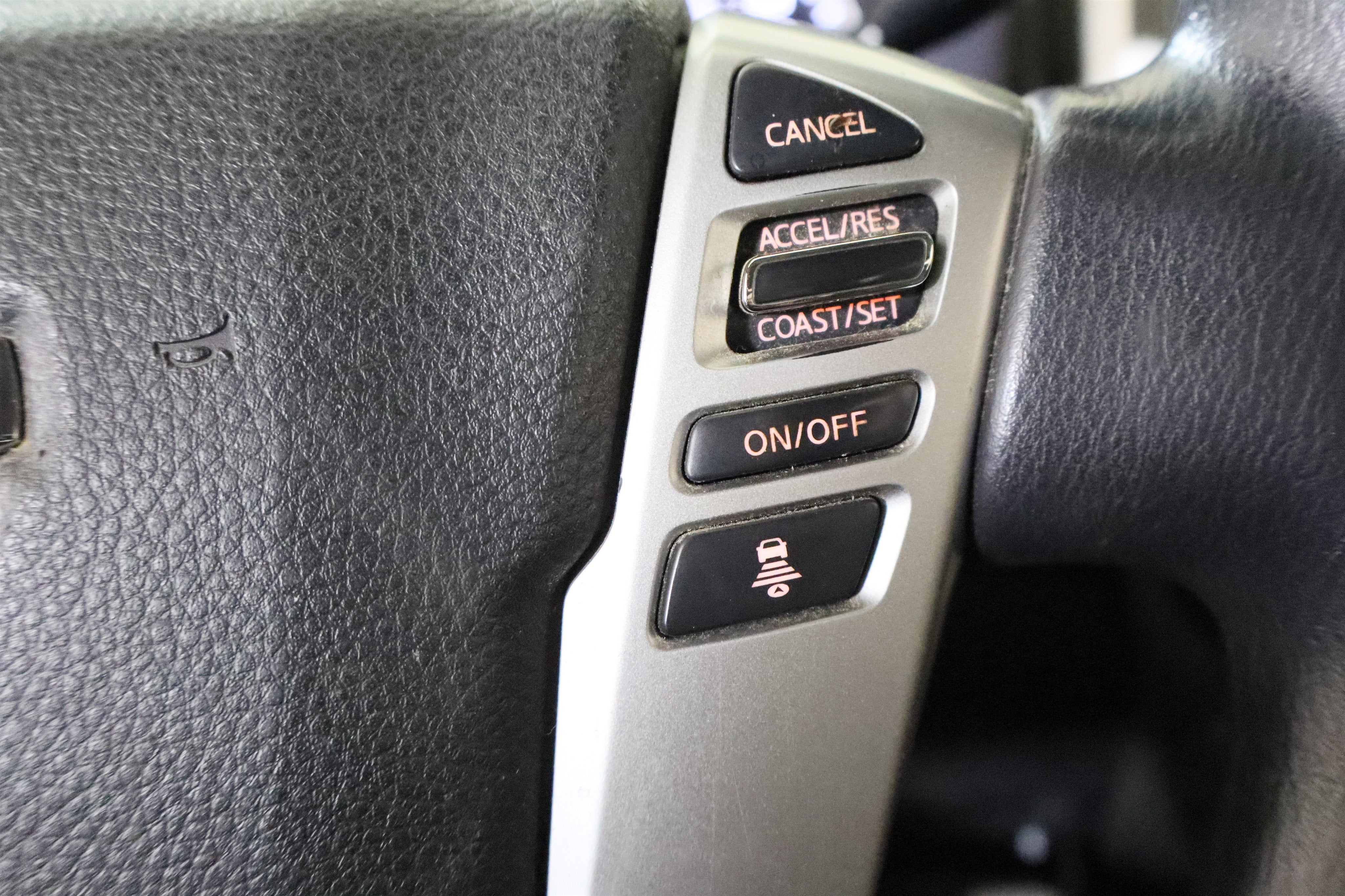 2021 Nissan TITAN Crew Cab SV 4x4