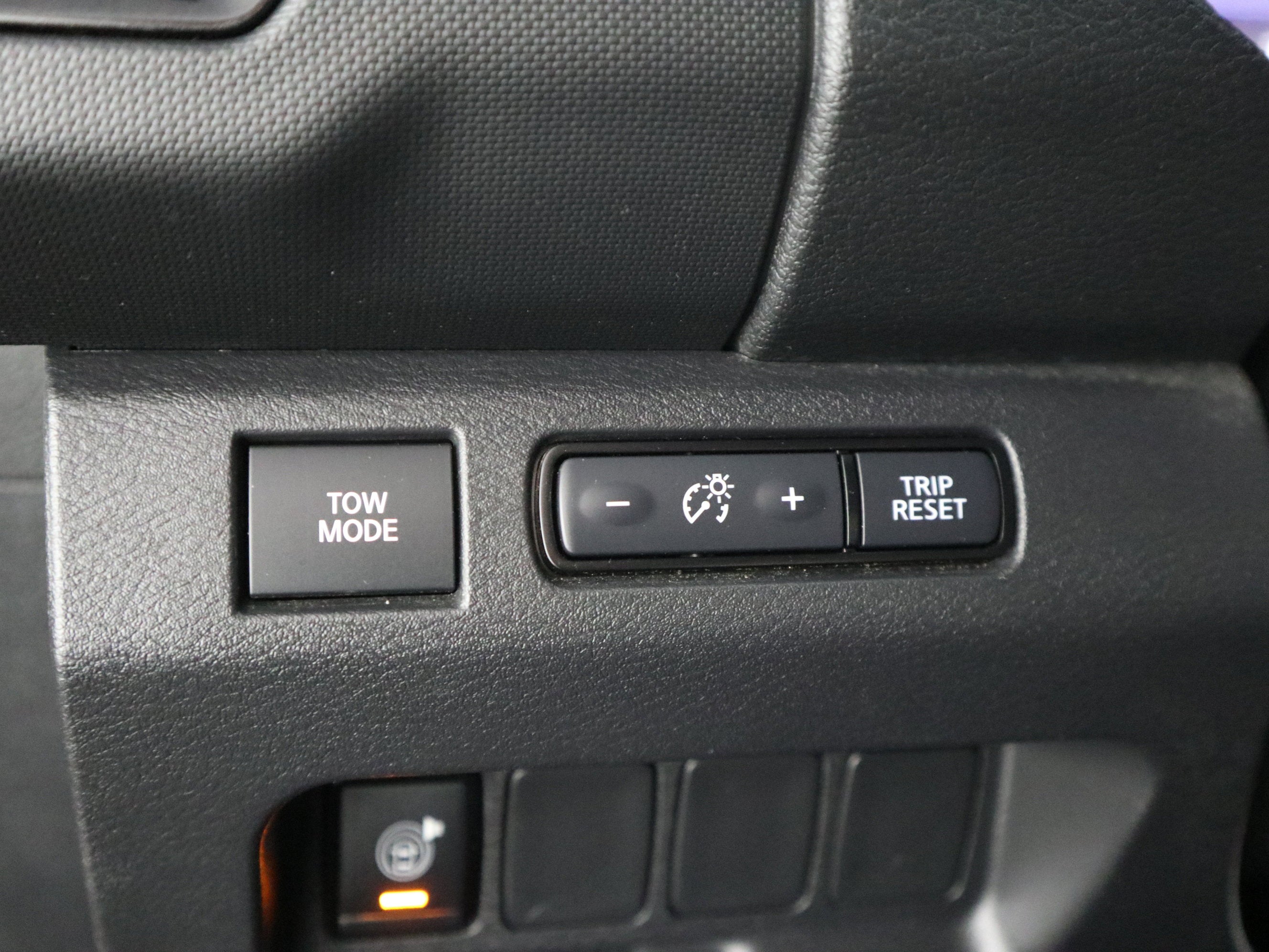 2023 Nissan Frontier PRO-X