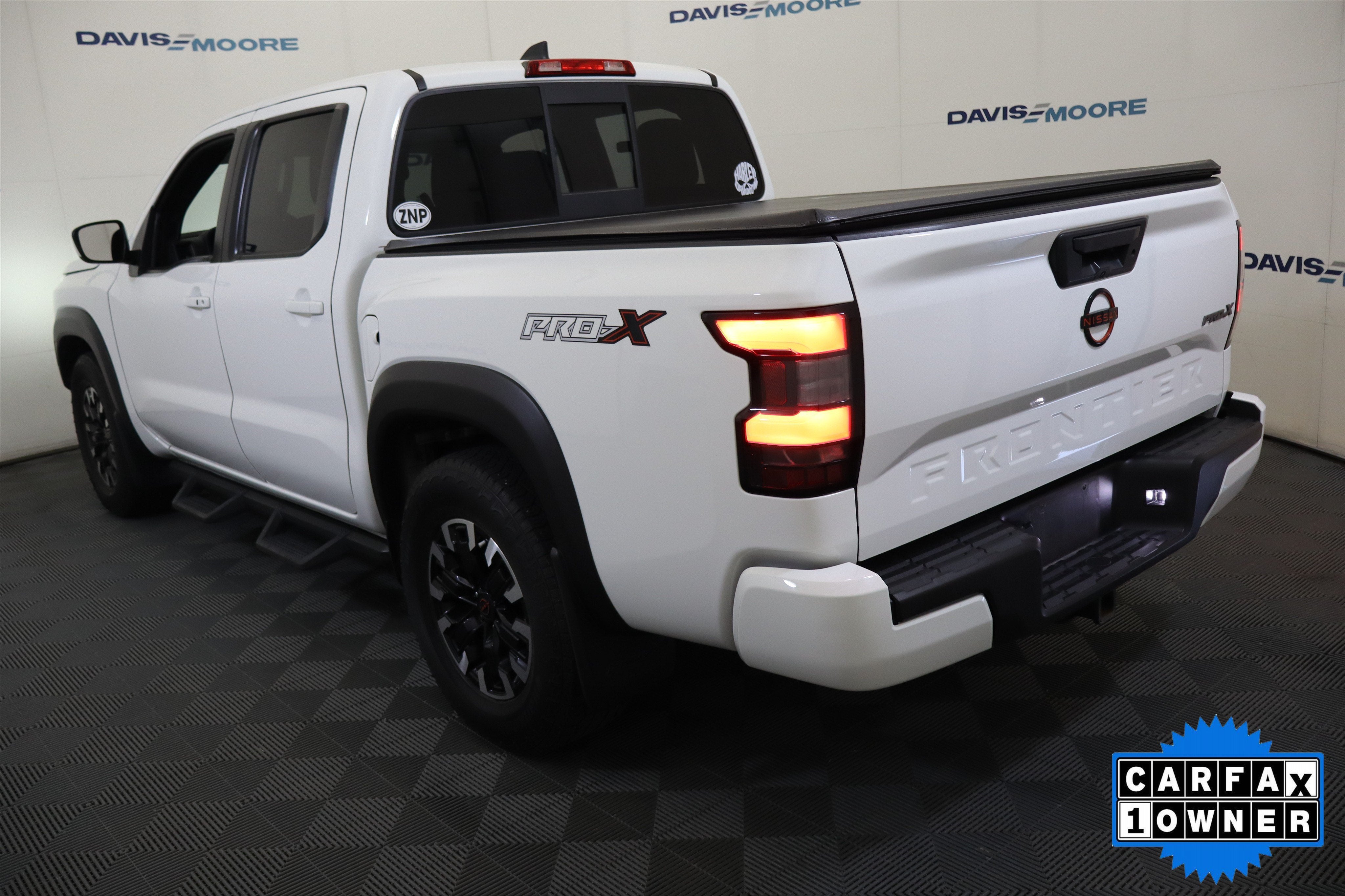 2022 Nissan Frontier Crew Cab PRO-X 4x2