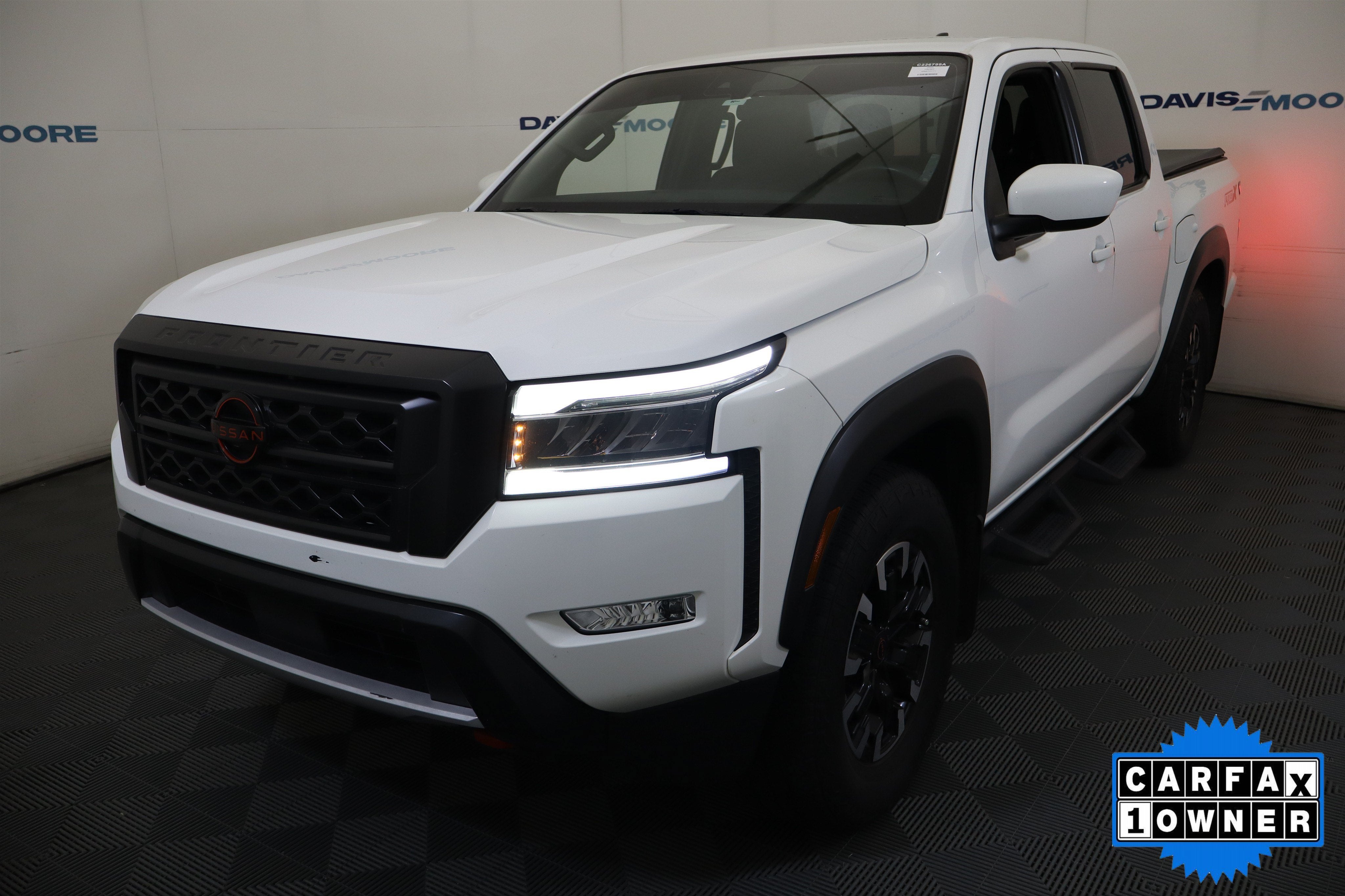 2022 Nissan Frontier Crew Cab PRO-X 4x2