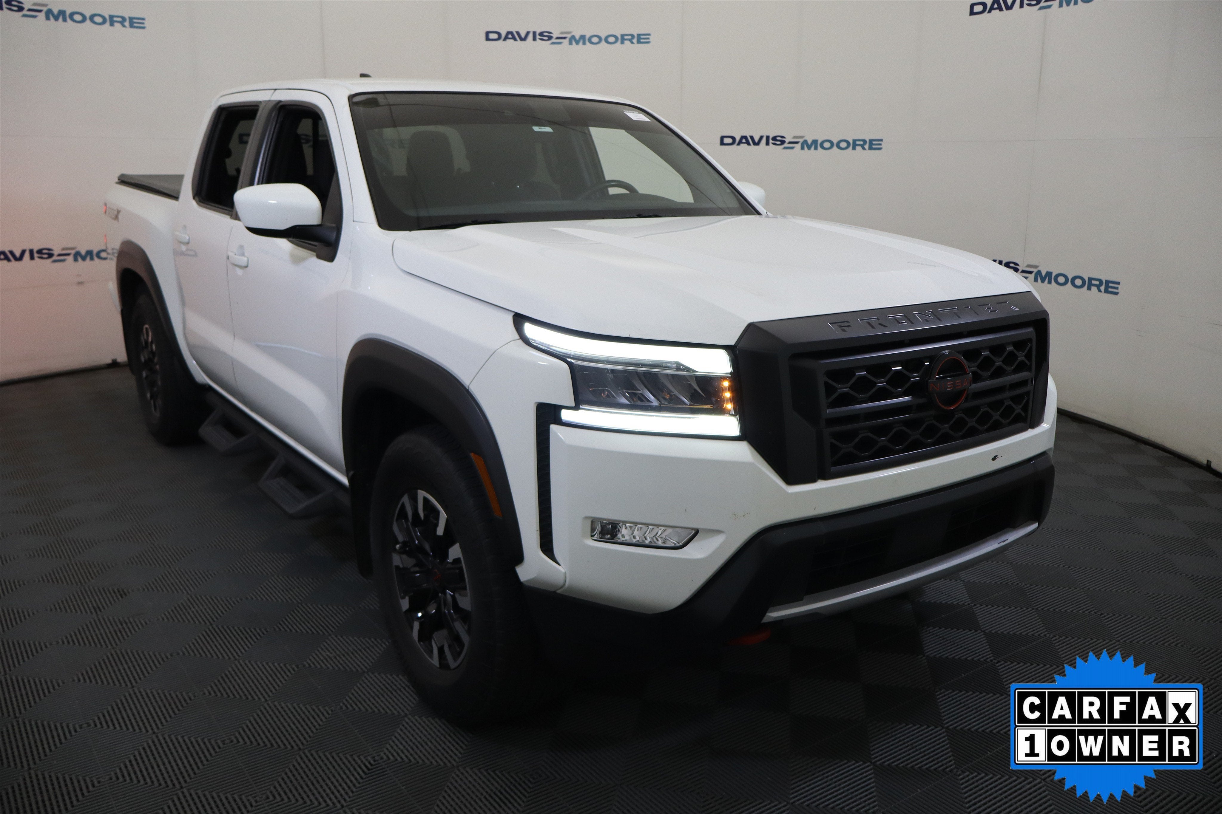2022 Nissan Frontier Crew Cab PRO-X 4x2