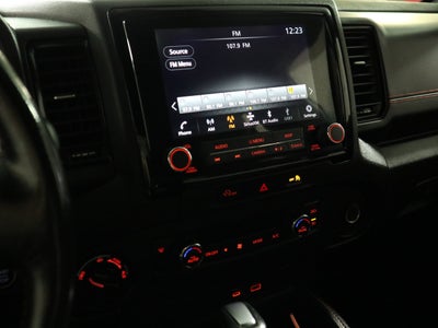 2024 Nissan Frontier Crew Cab PRO-4X 4x4
