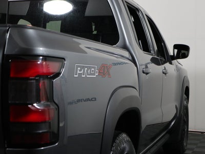 2024 Nissan Frontier Crew Cab PRO-4X 4x4