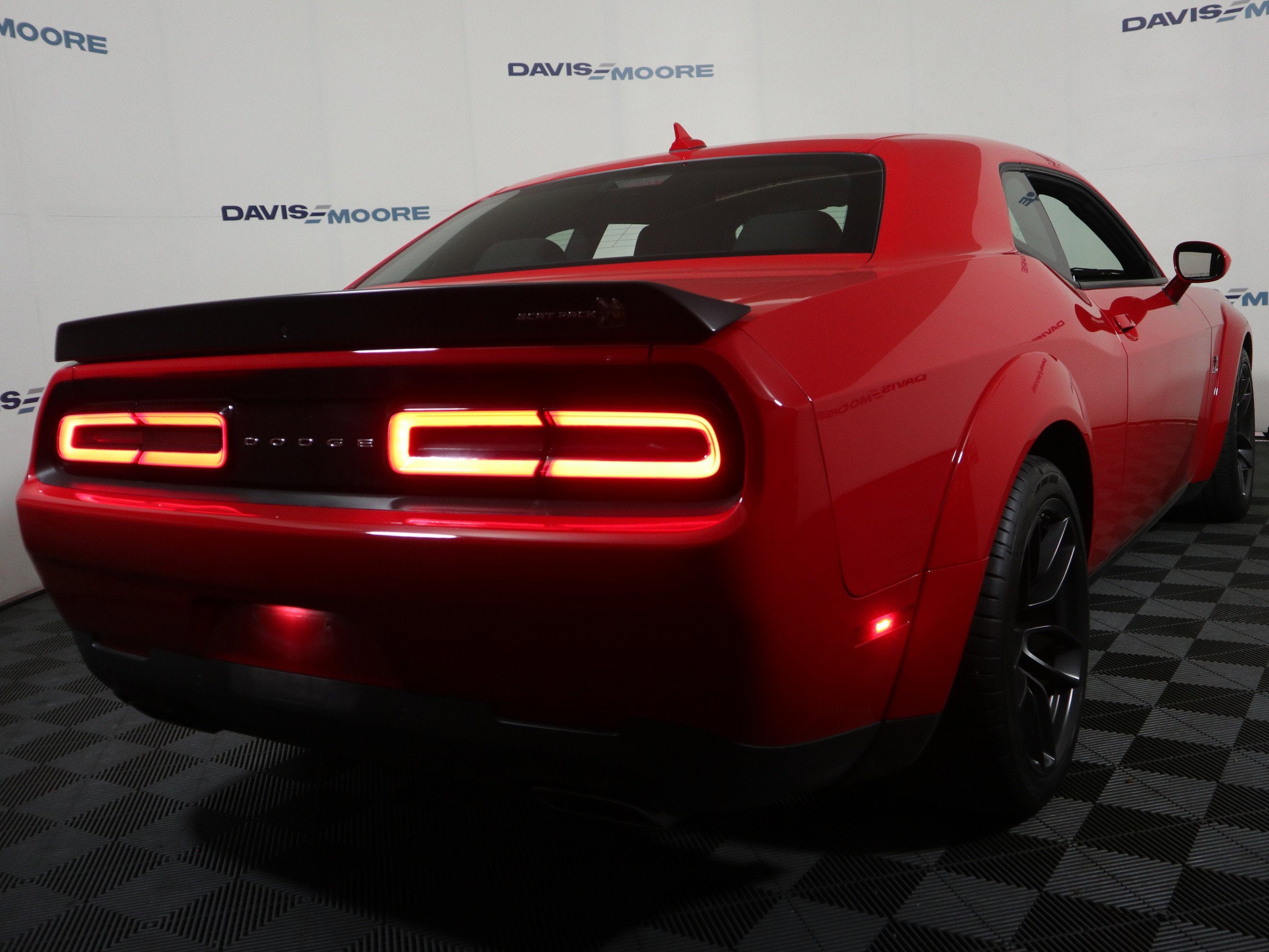 2022 Dodge Challenger R/T Scat Pack Widebody