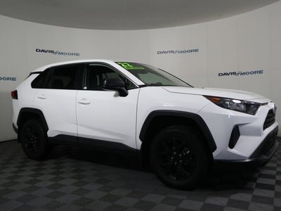 2022 Toyota RAV4 LE