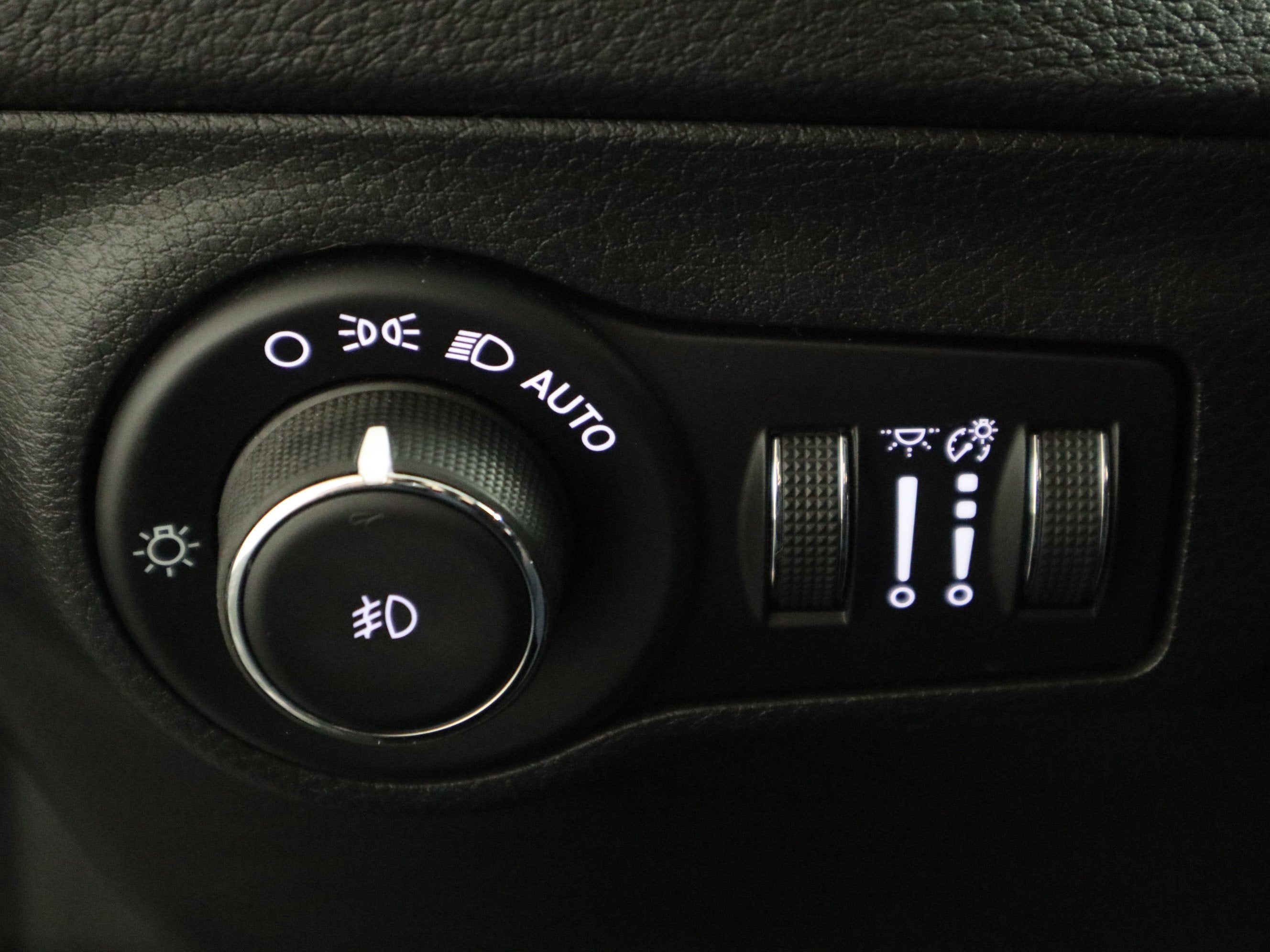 2021 Jeep Compass Latitude FWD