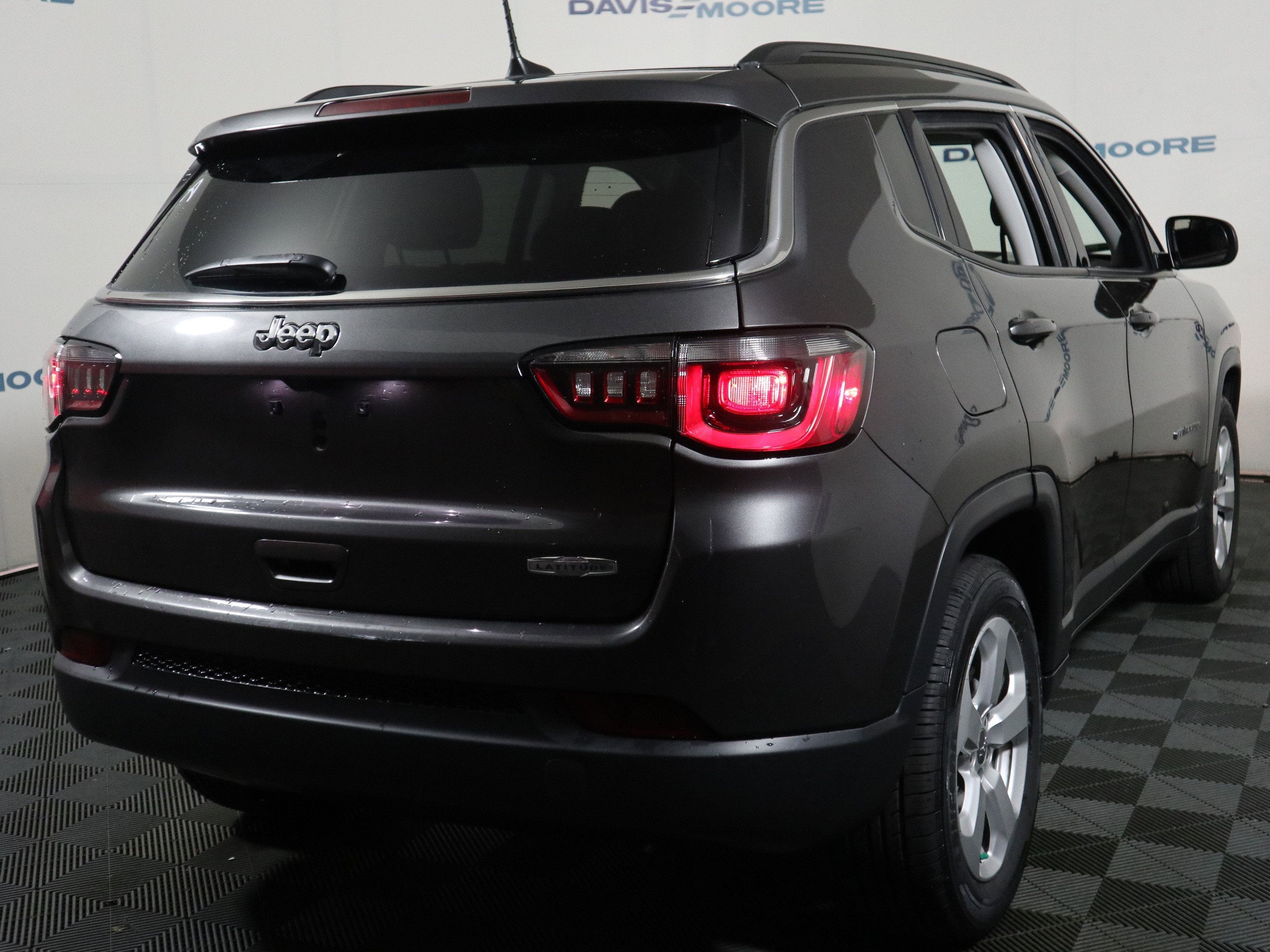 2021 Jeep Compass Latitude FWD
